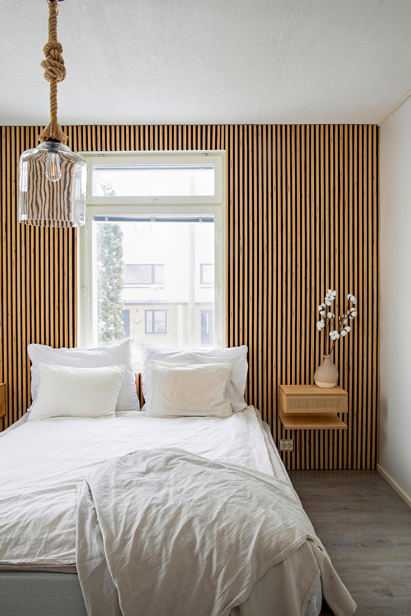 An entire wall covered with slats