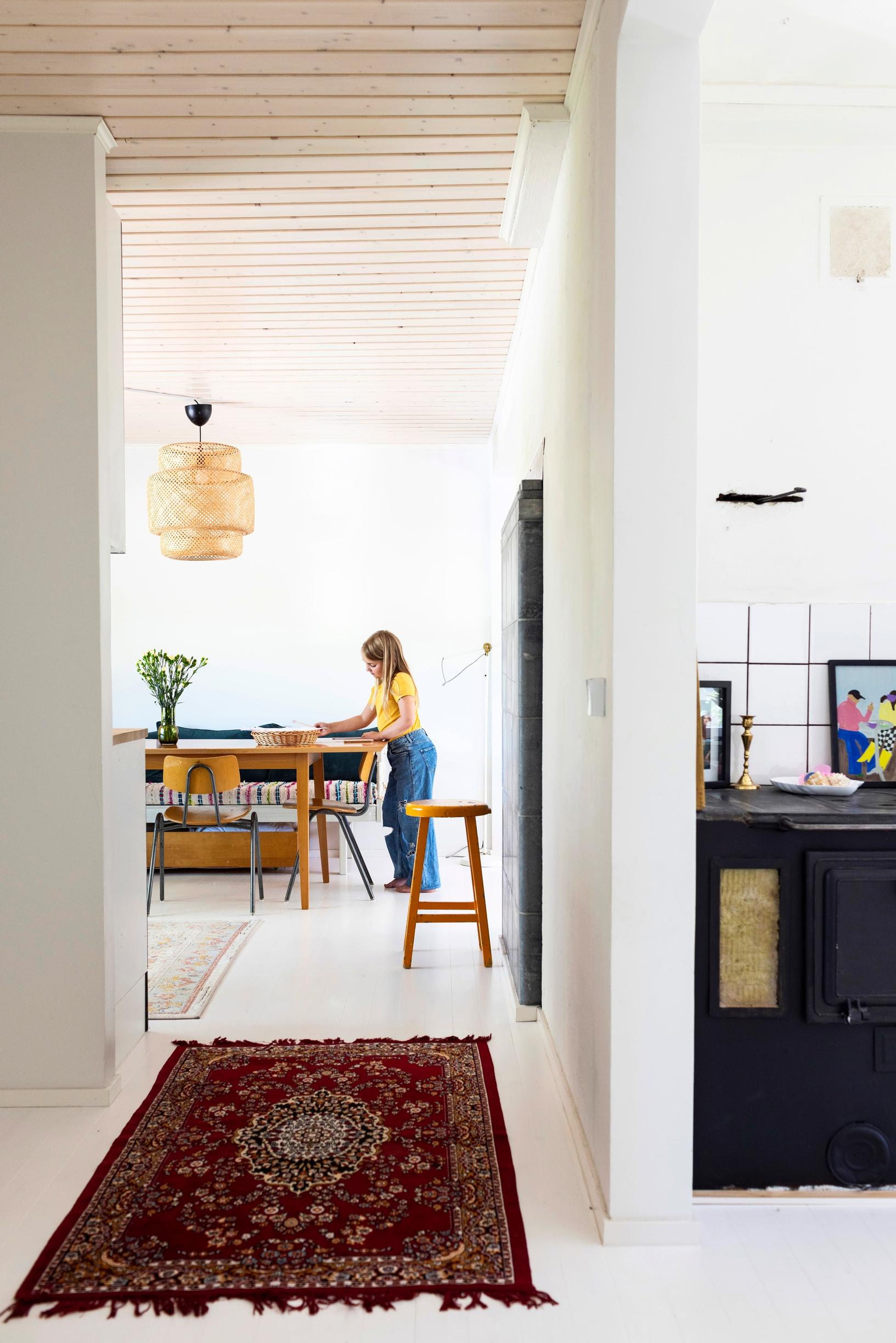 A dining area at the end of the hallway