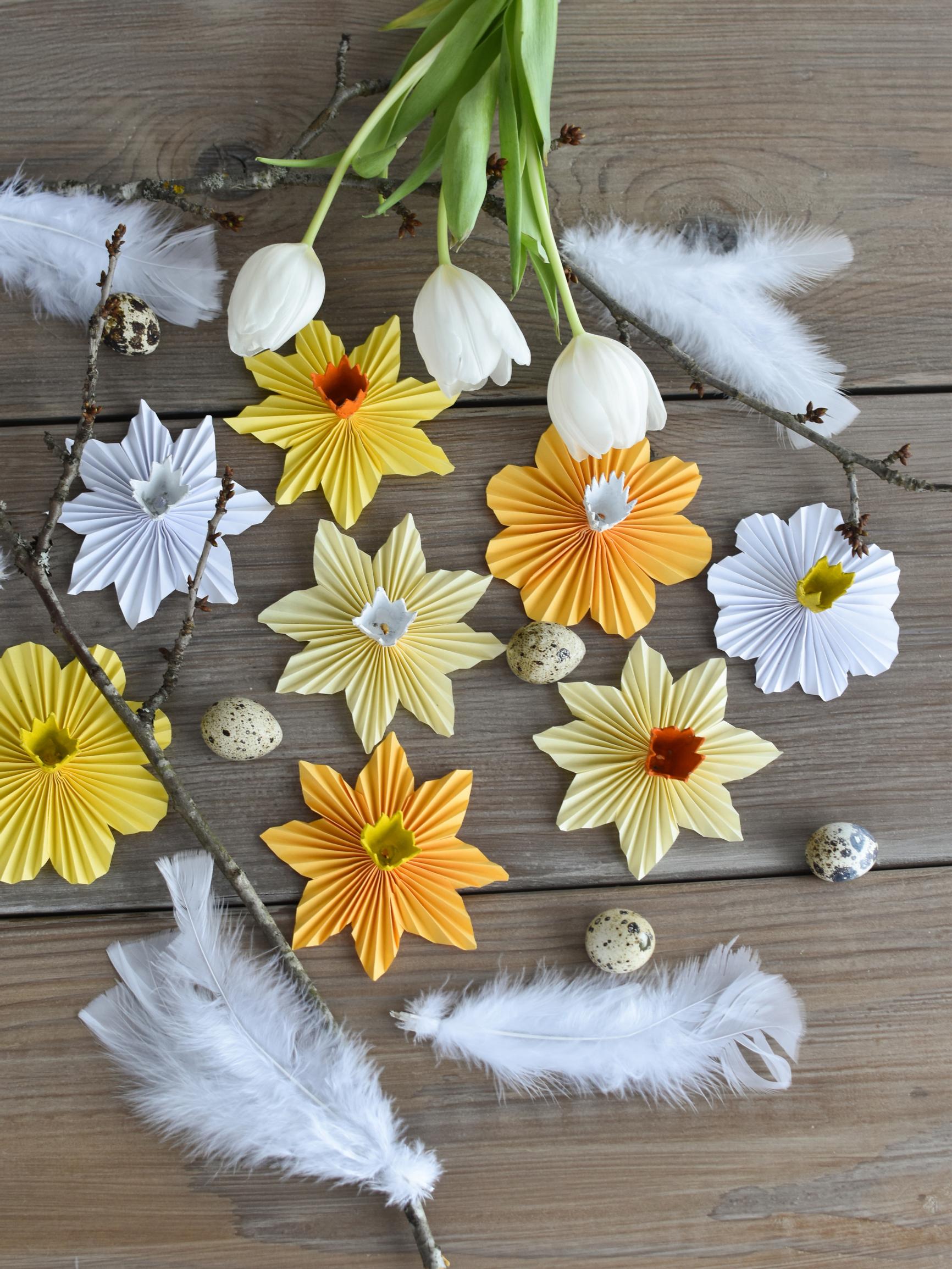 Paper daffodils—greet spring with egg carton and paper flowers