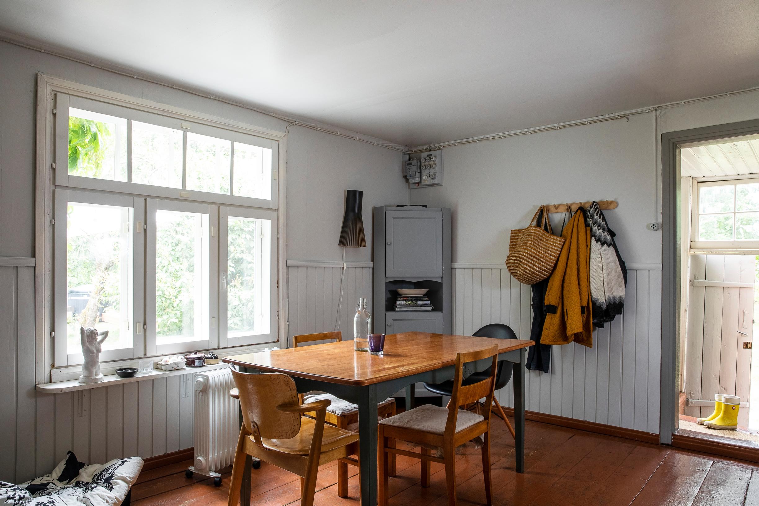 Kitchen table at the cottage