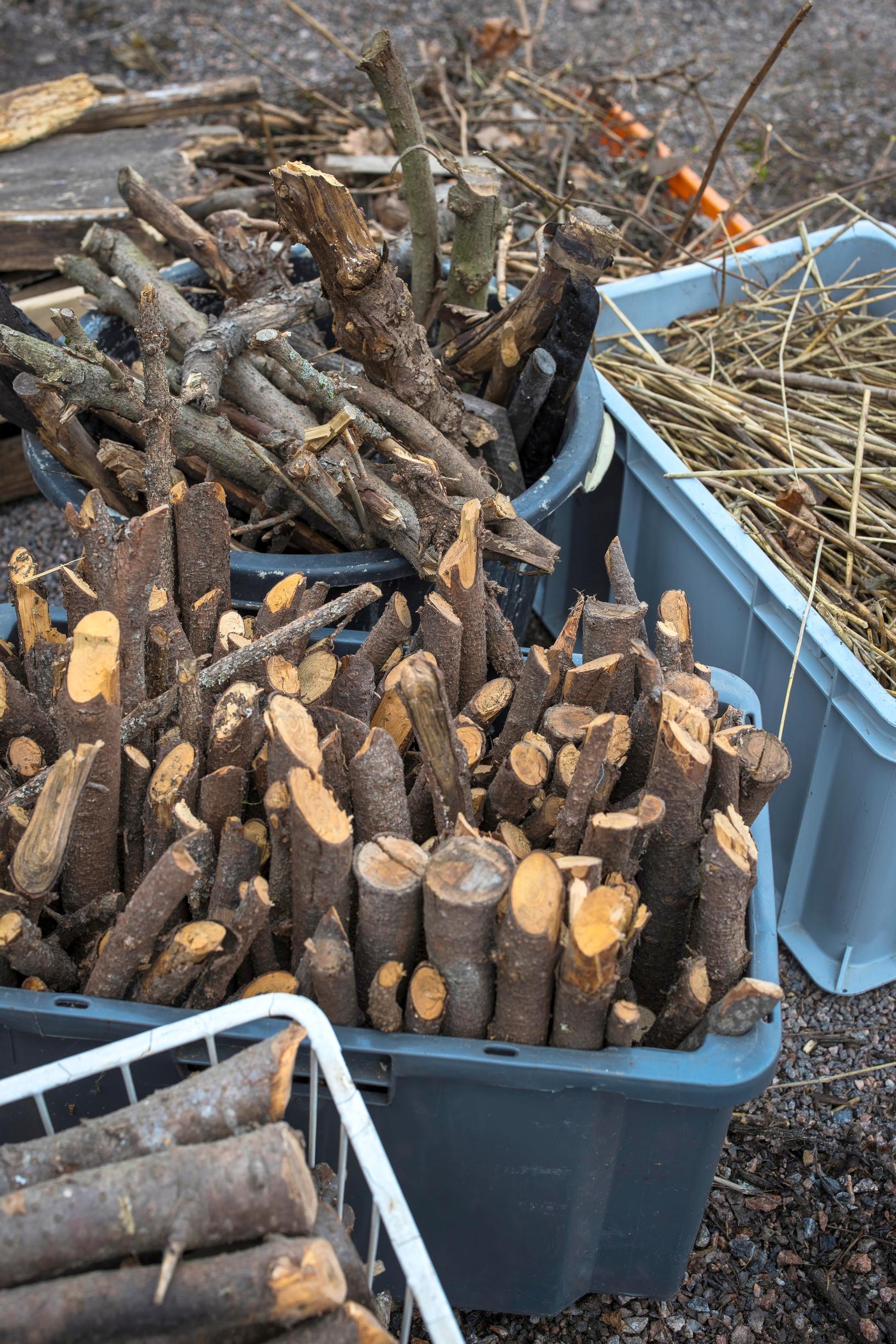 making biochar with branches, twigs, and garden waste