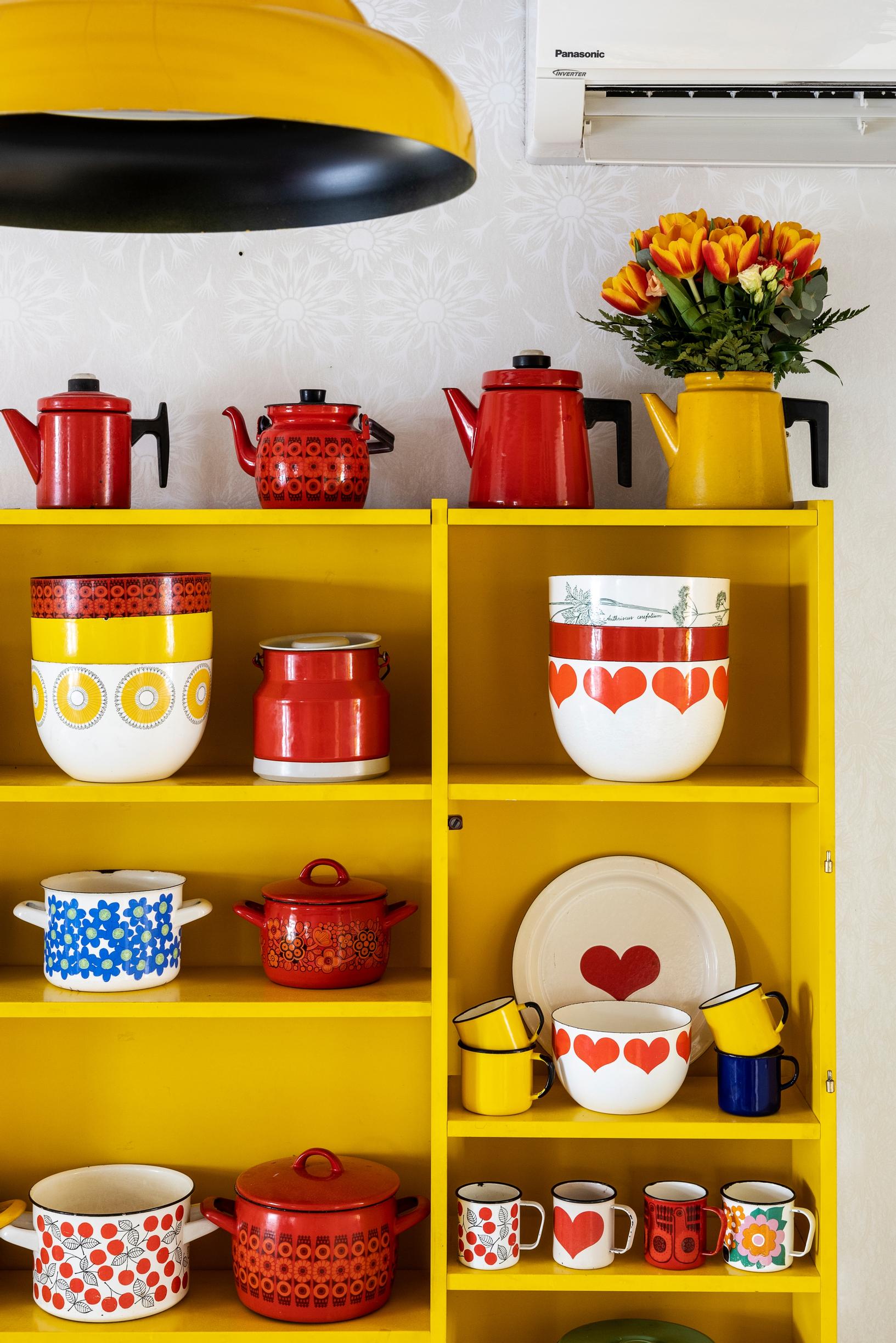 Finel enamel bowls.