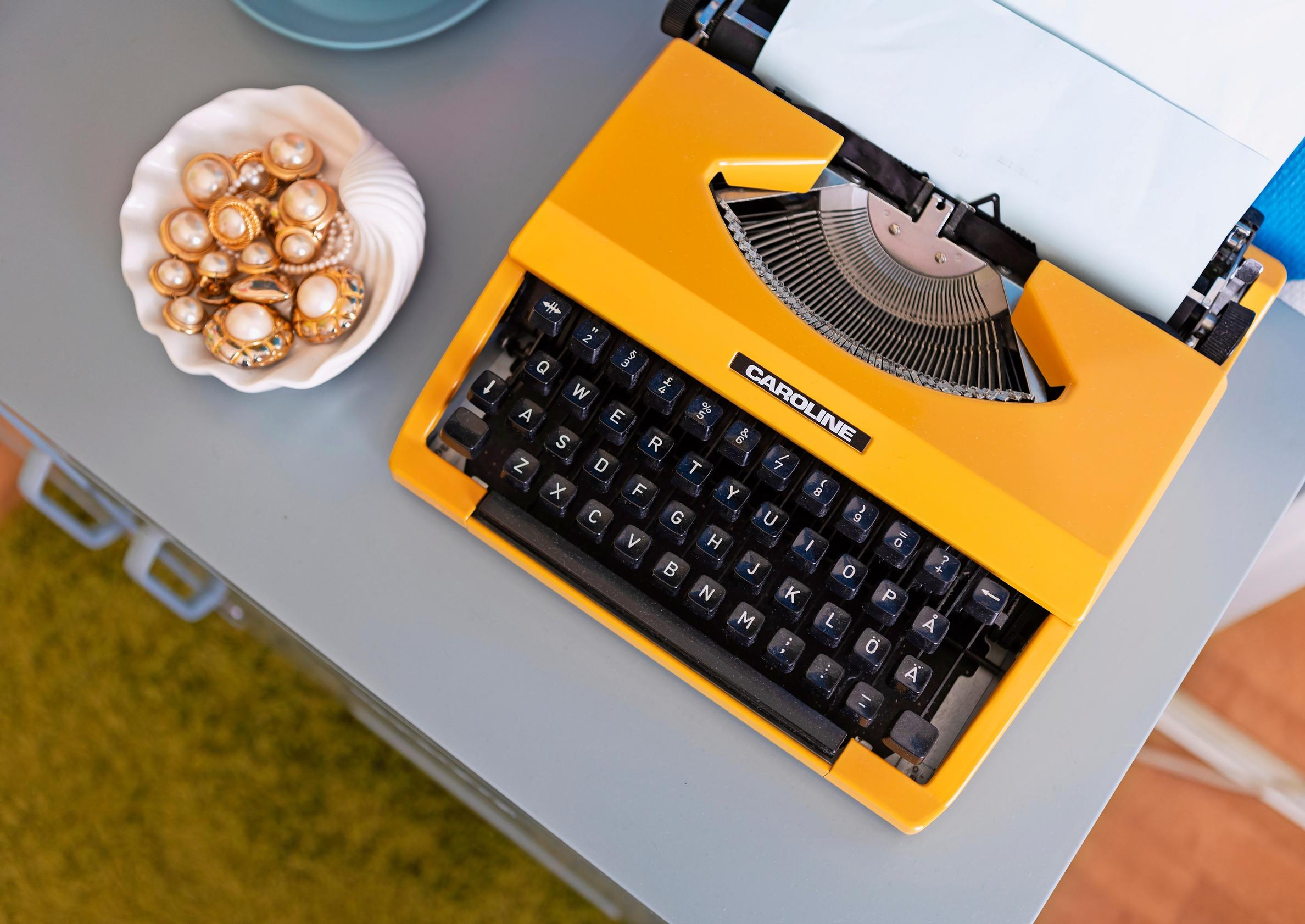 An old typewriter.