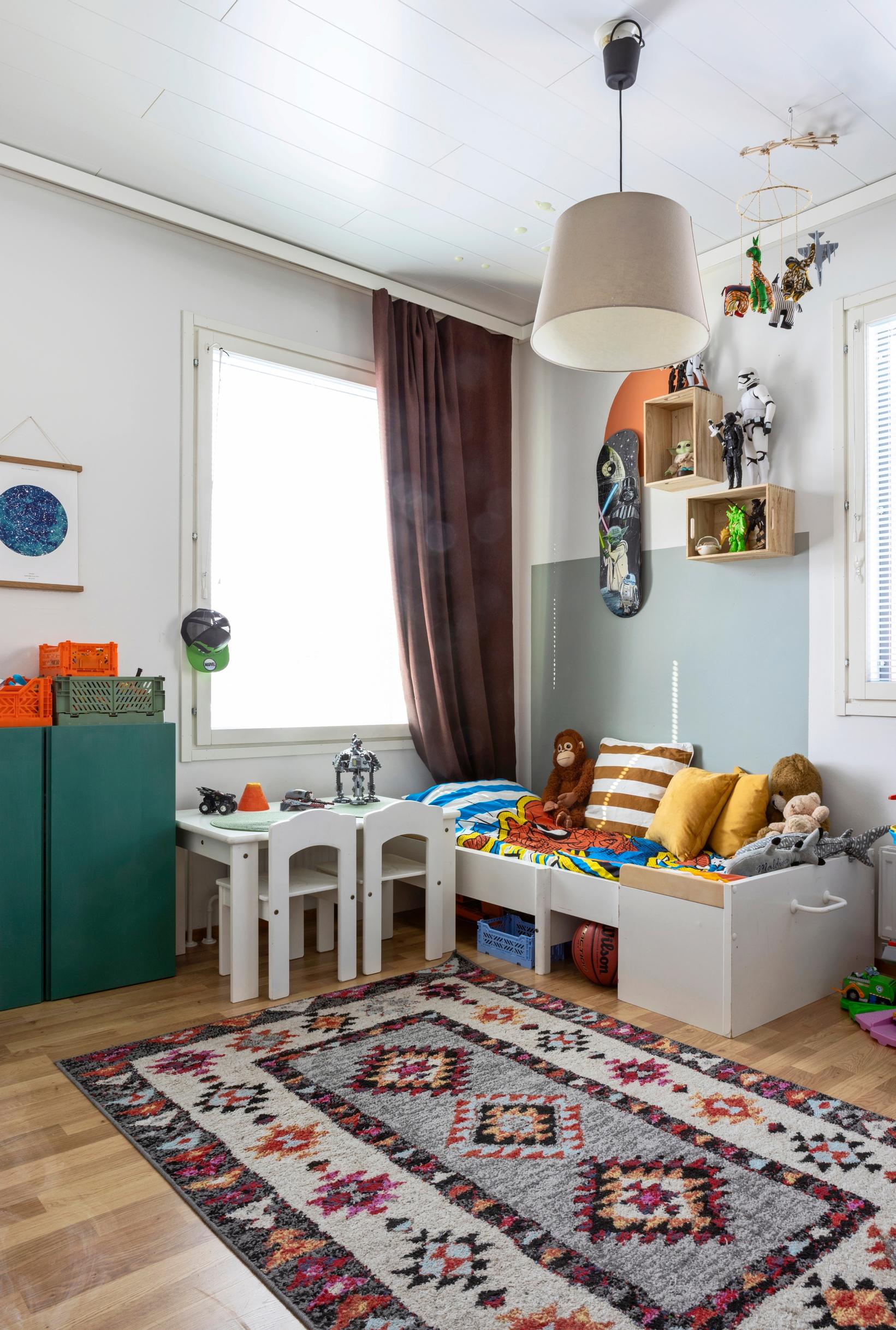 A child’s room.