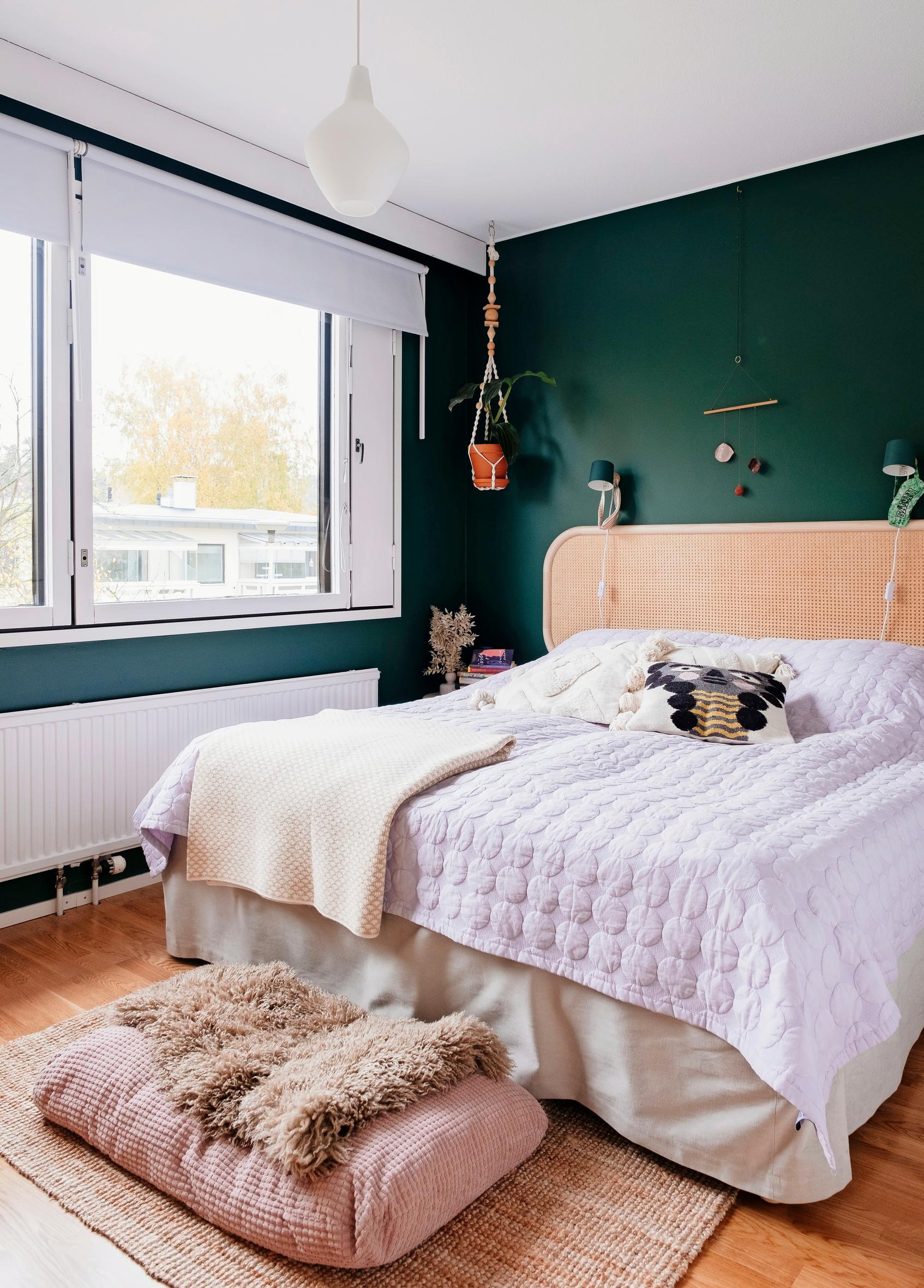 Elina’s favorite piece: a rattan-headed bed