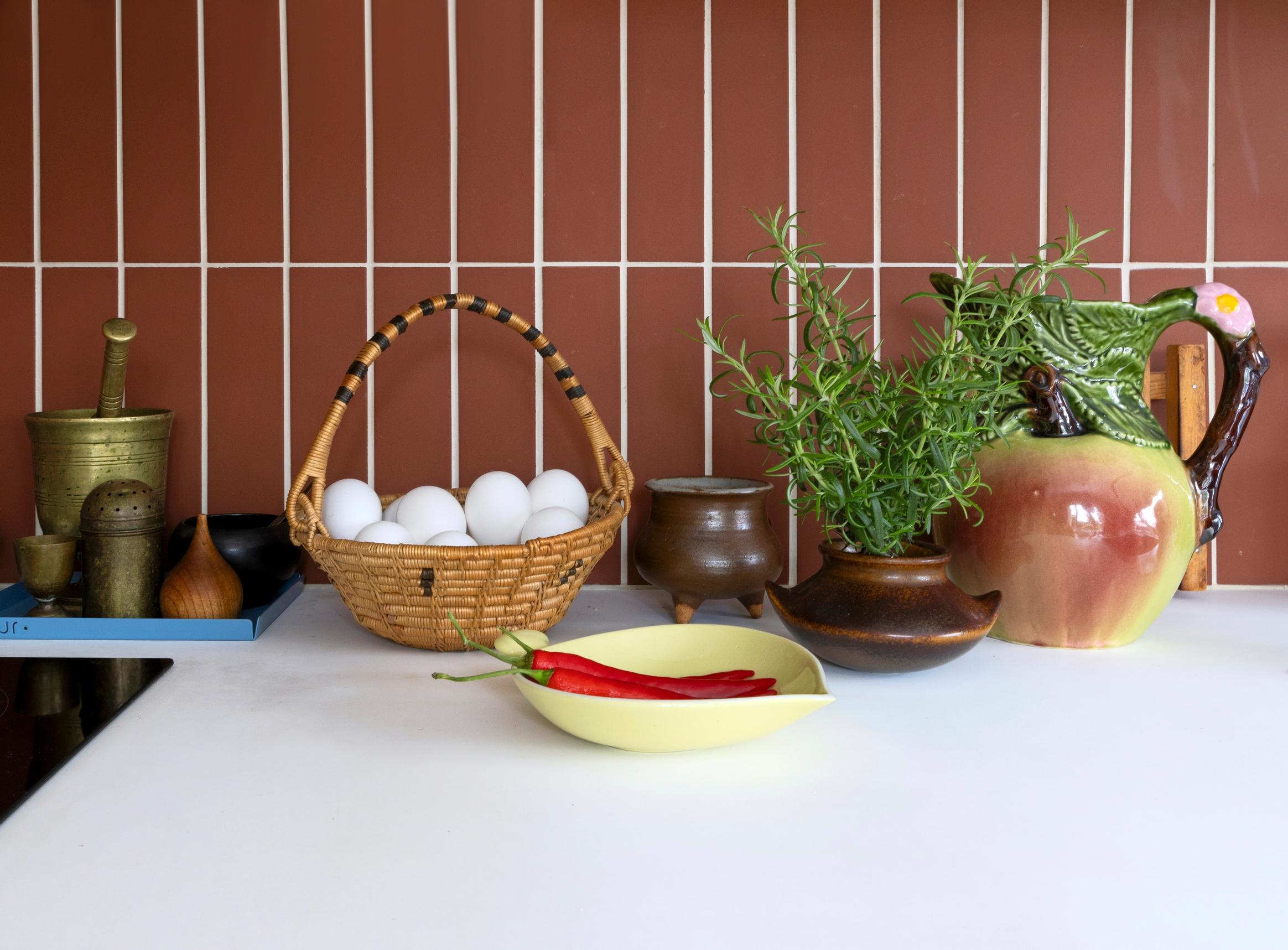 Terracotta tiles in the backsplash area