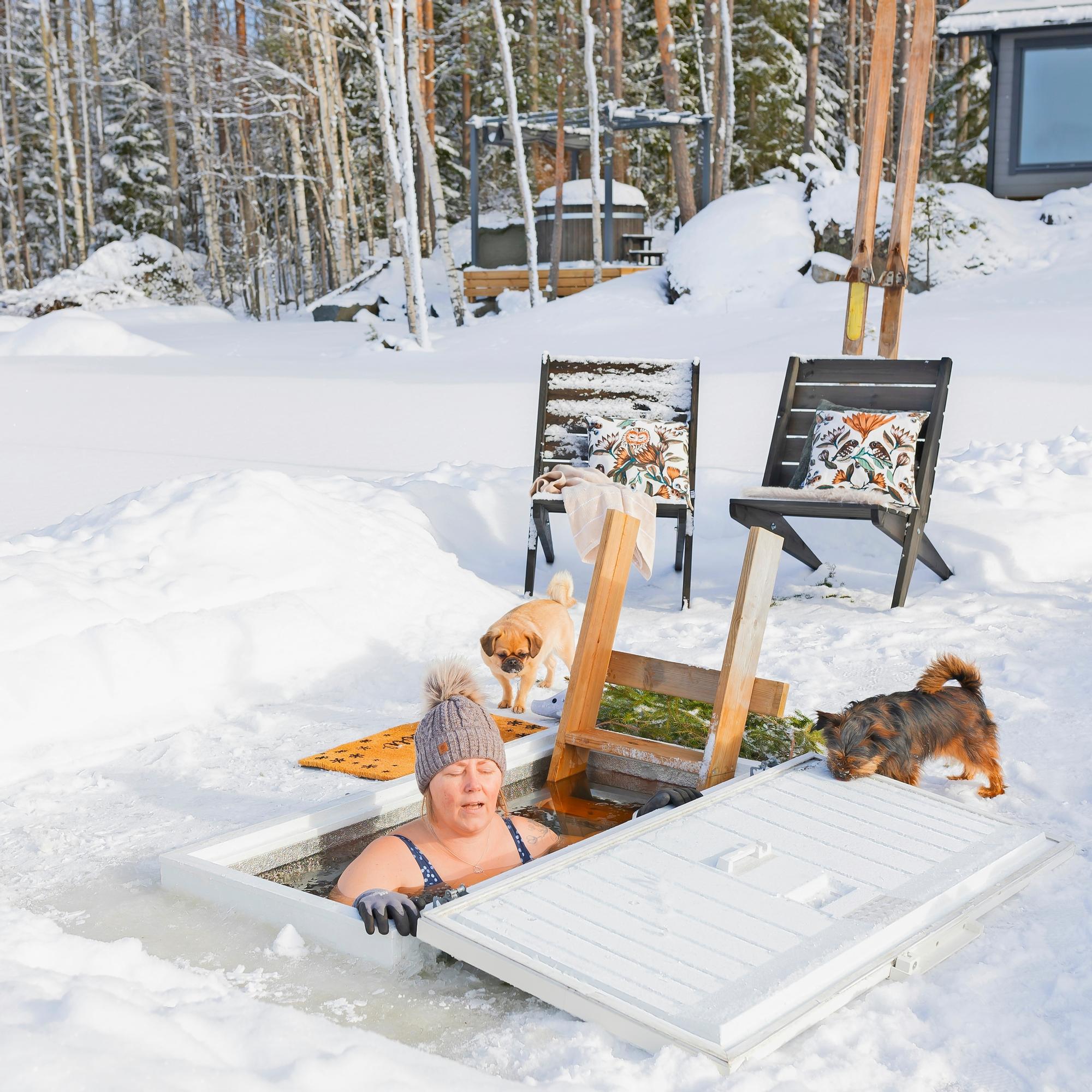 Family turns chest freezer into safe winter swimming spot with closable lid