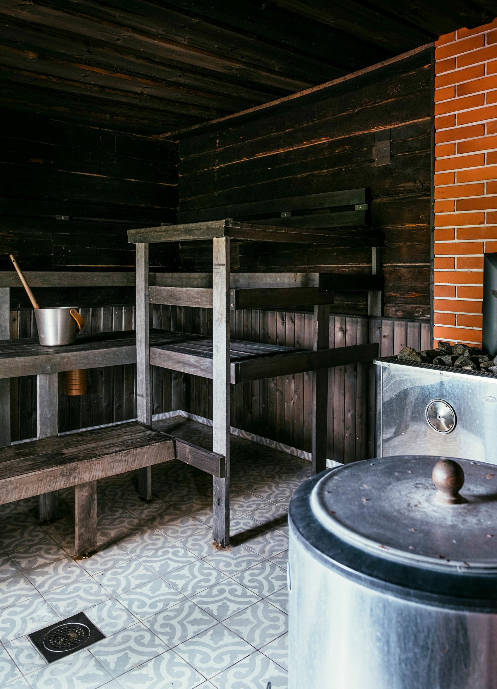 The yard sauna at Villa Mandala