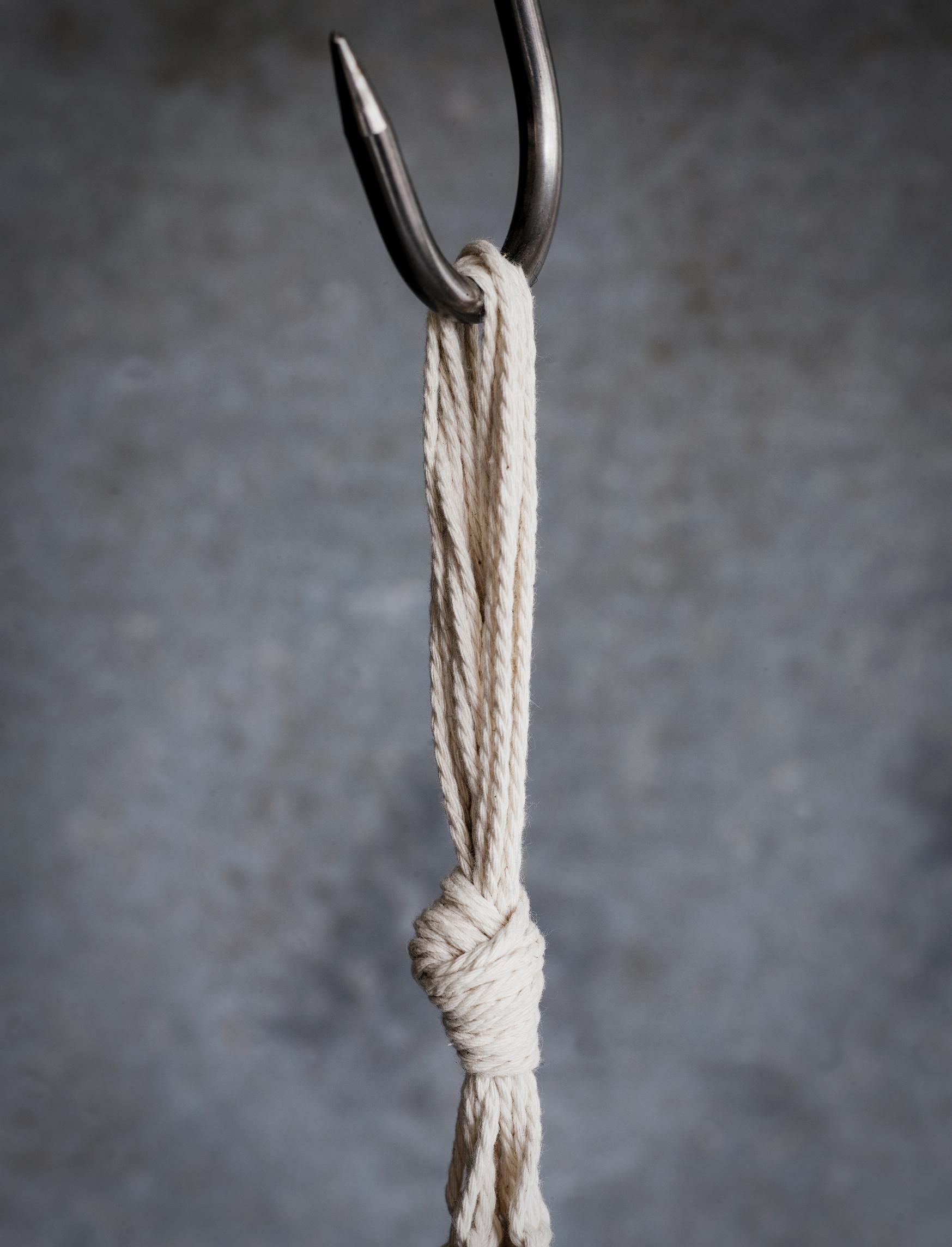 Macrame plant hanger loop knot
