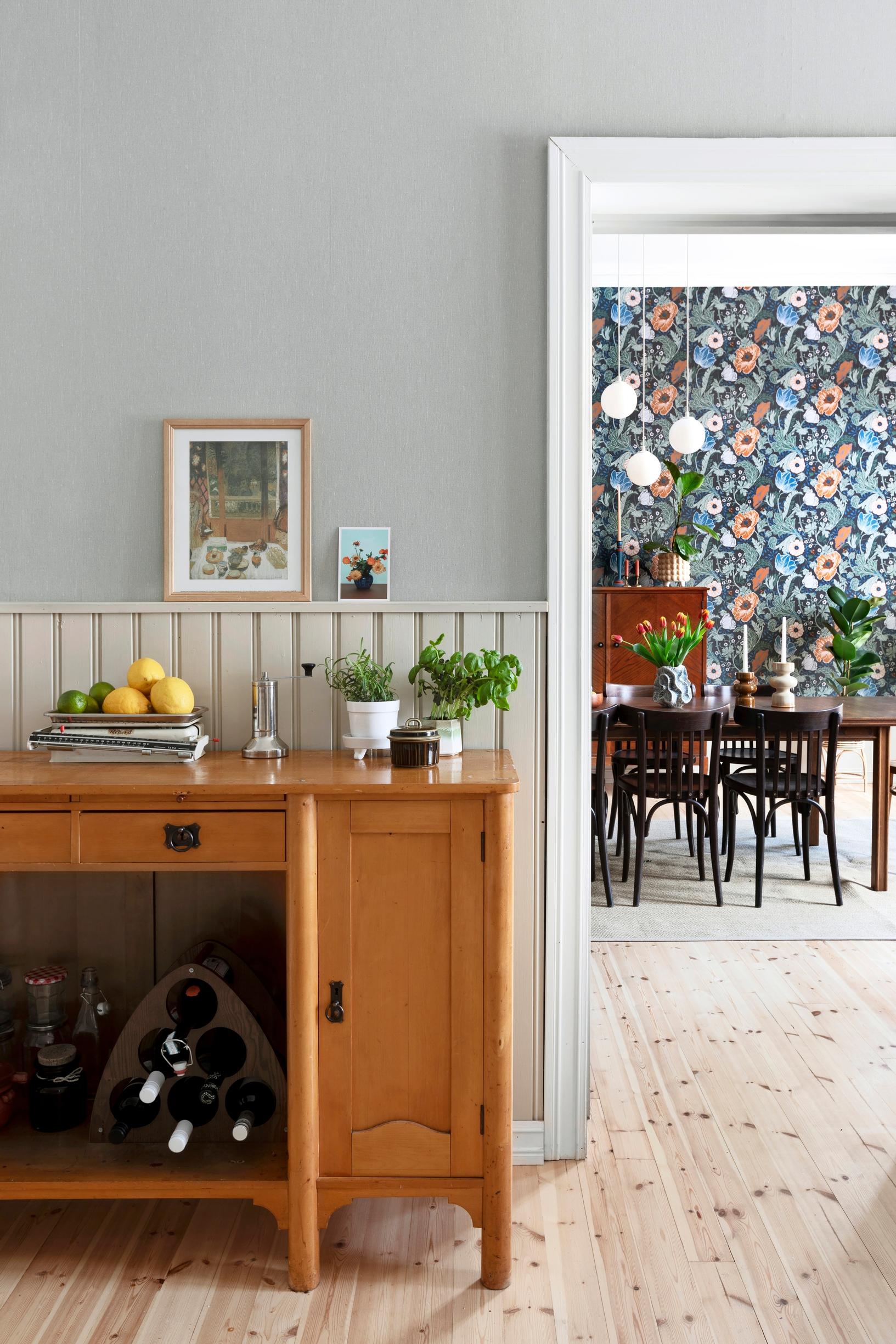 The view from the kitchen into the dining room.