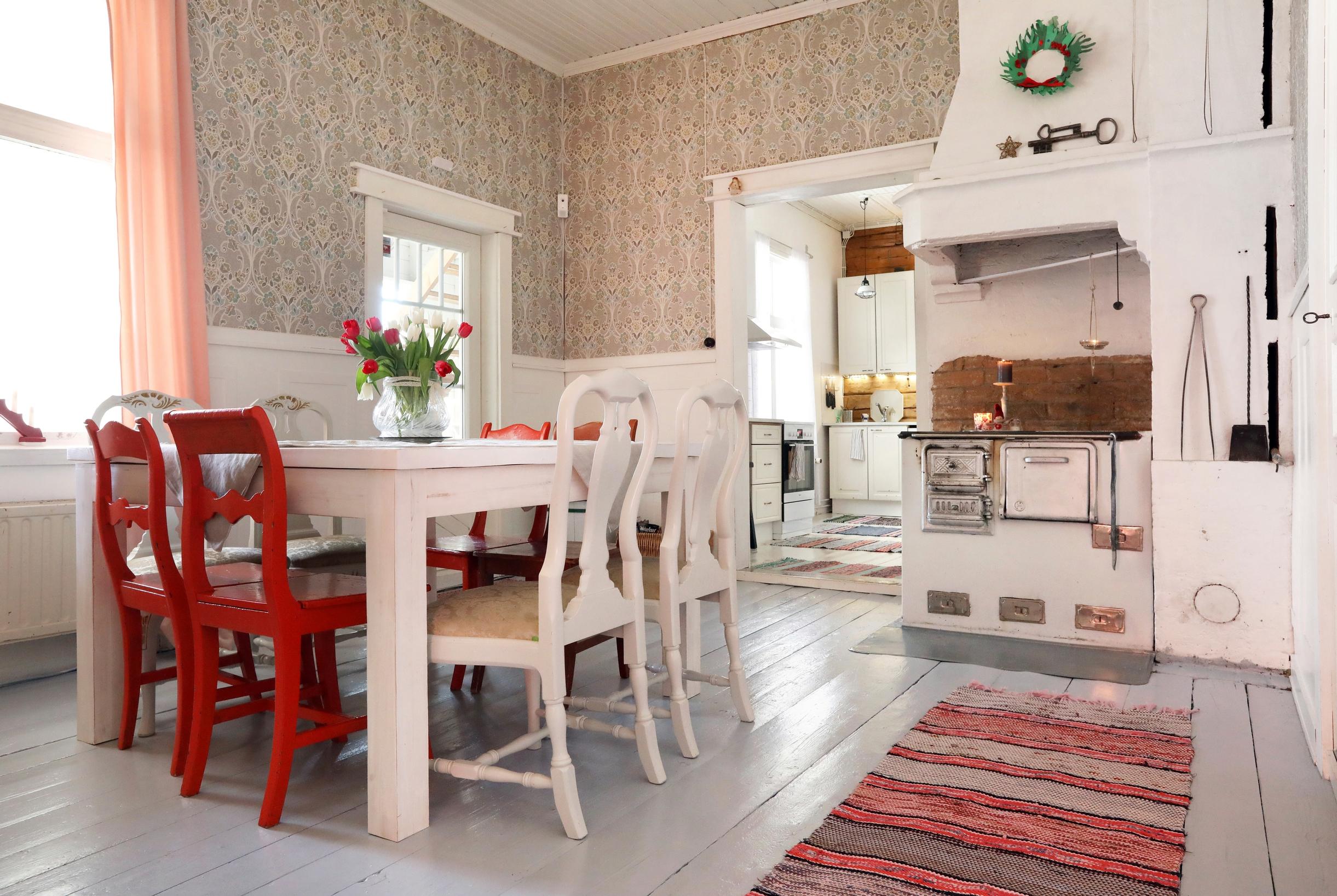 A red-and-white dining set
