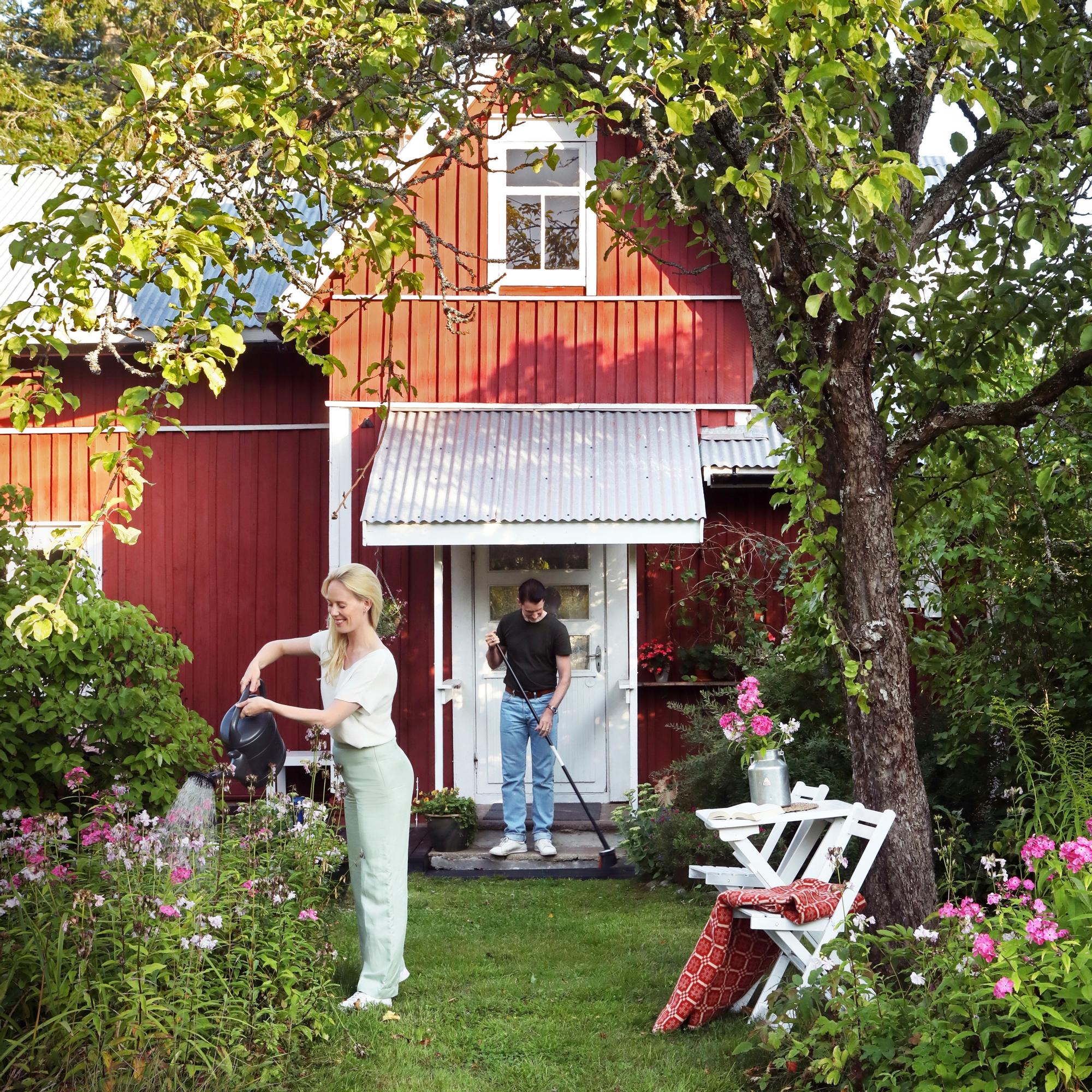 Inside the idyllic archipelago cottage of Dancing with the Stars’ instructors: “We want to preserve the atmosphere of the old house”