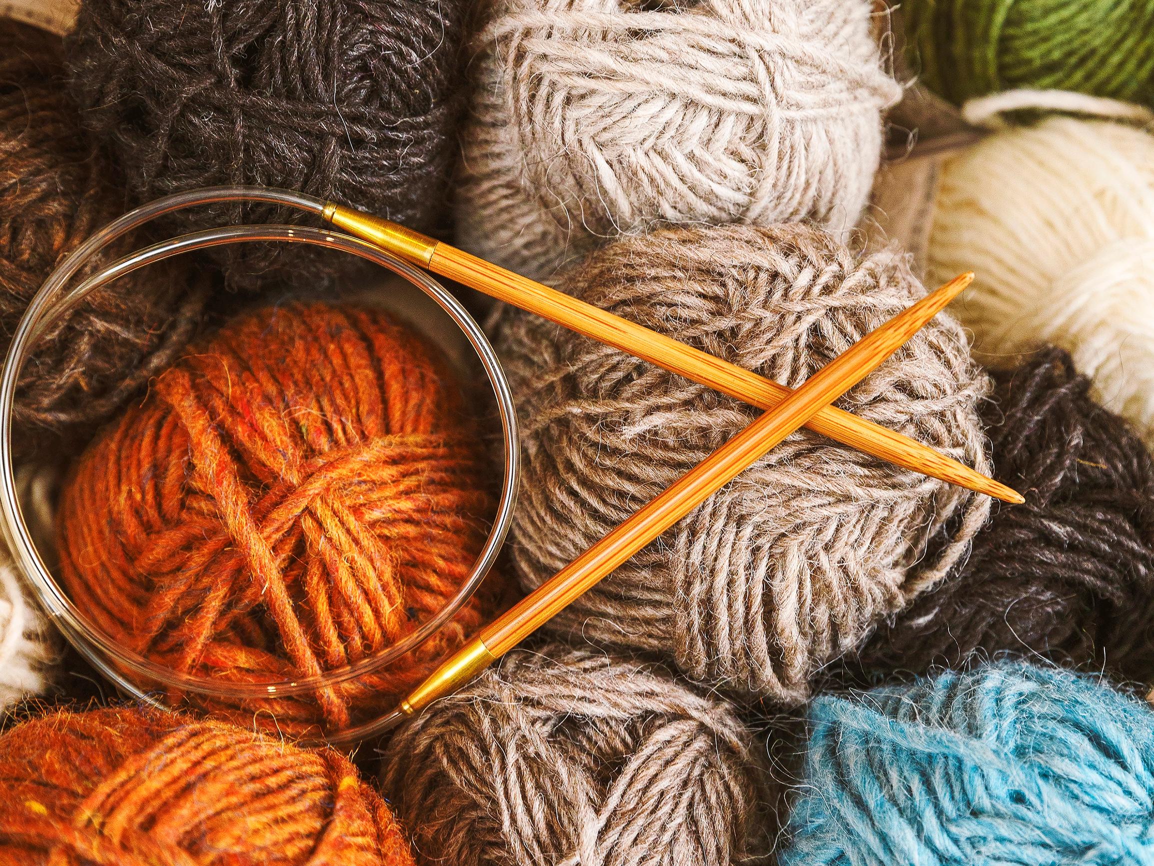 5 tips for choosing knitting needles—here’s how to find the right needles for every project