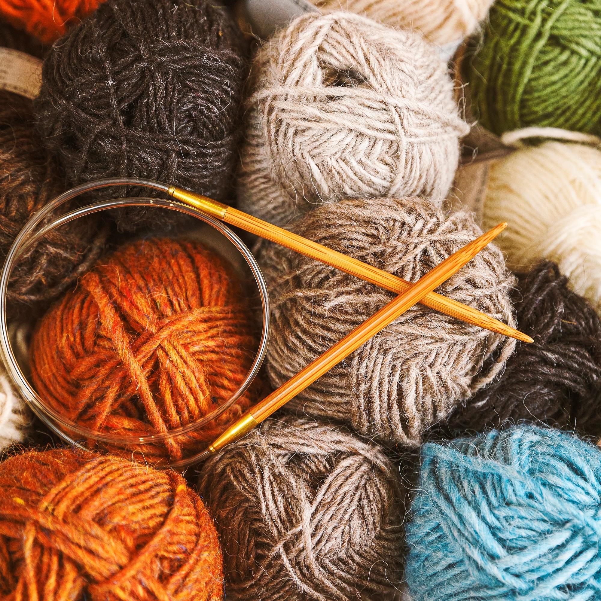 5 tips for choosing knitting needles—here’s how to find the right needles for every project
