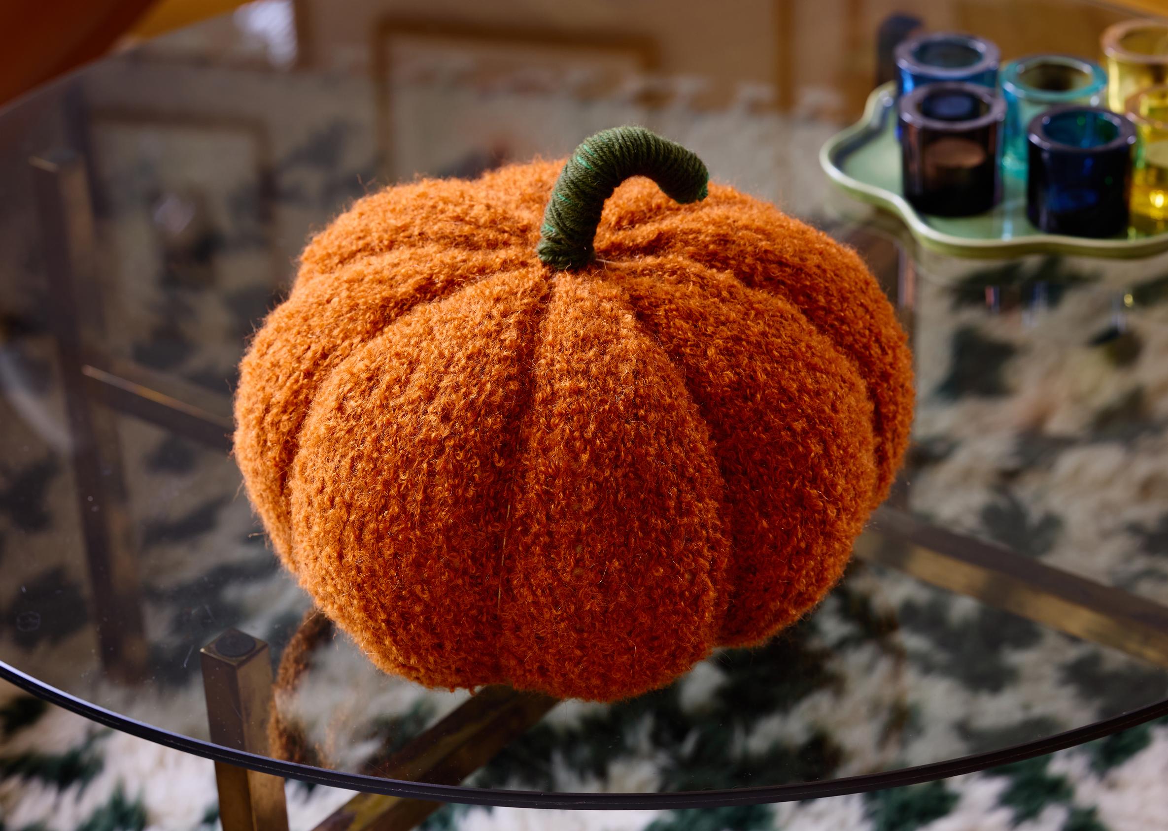 Knitted pumpkin pillow