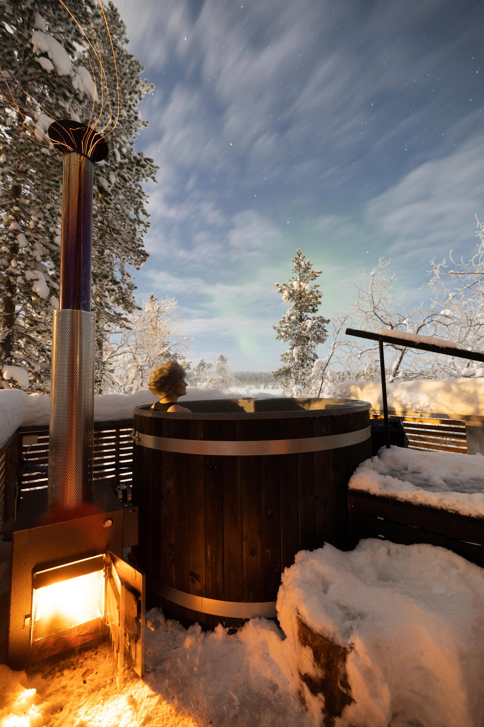 Hot tub under the winter starry sky