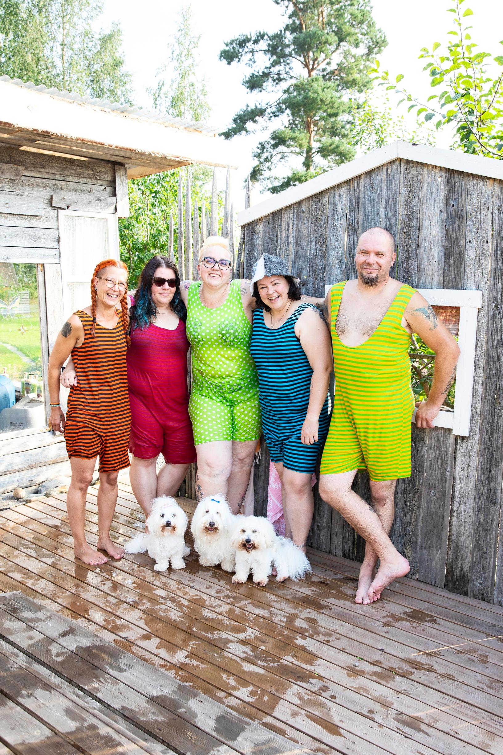 Päivi and Raine Färm with friends