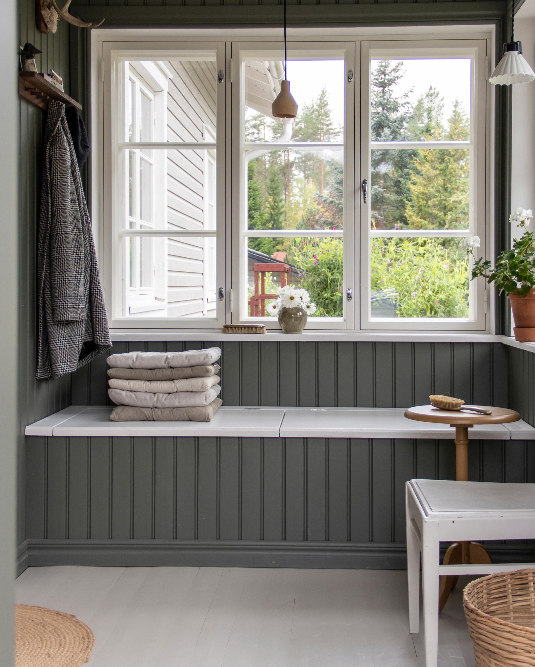 Rilla Tervonen crafted a bench seat with storage for her porch—check out the instructions!