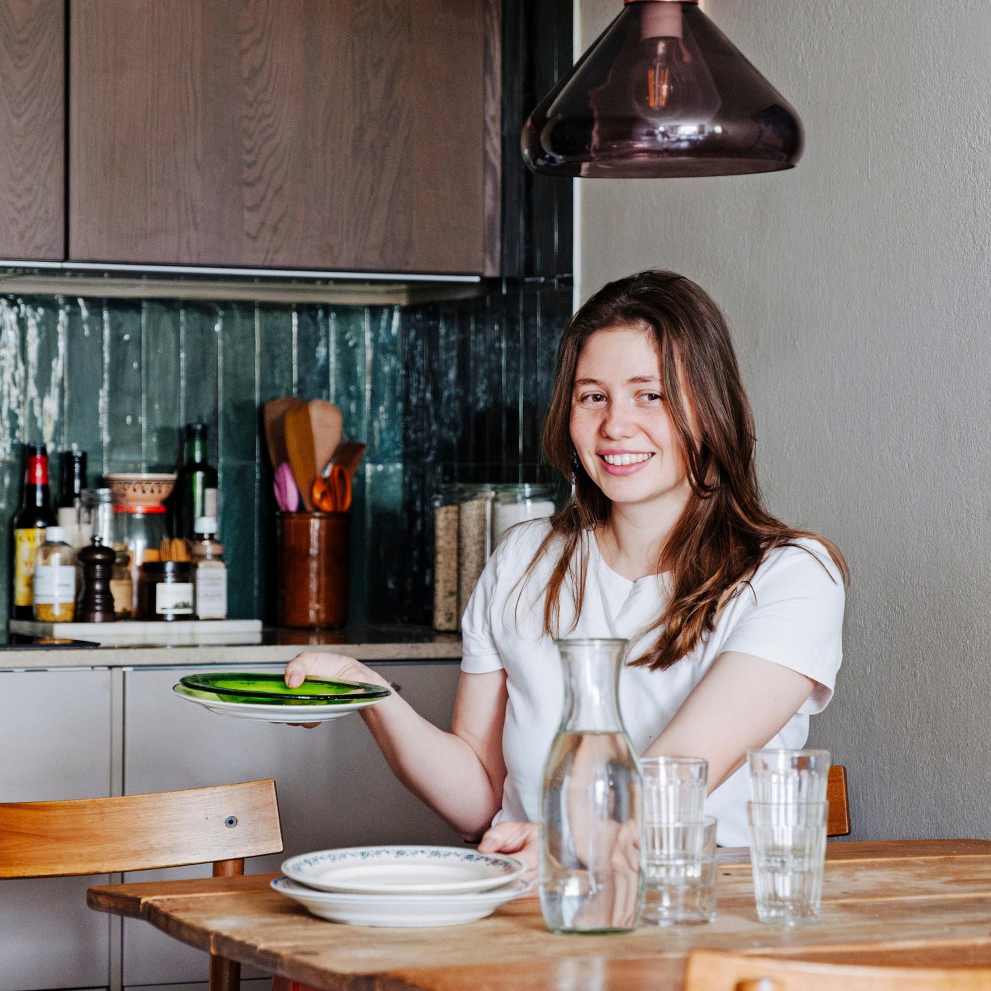 Foodie’s cozy family studio: “Every single inch is in use, but I’m happy we stayed here”