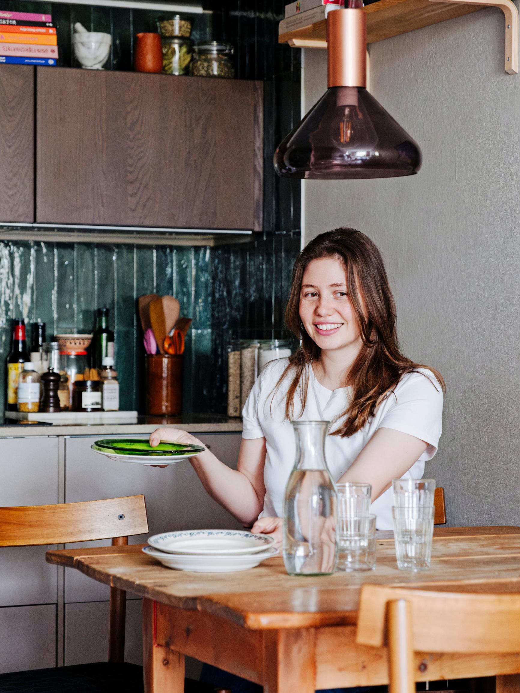 Foodie’s cozy family studio: “Every single inch is in use, but I’m happy we stayed here”
