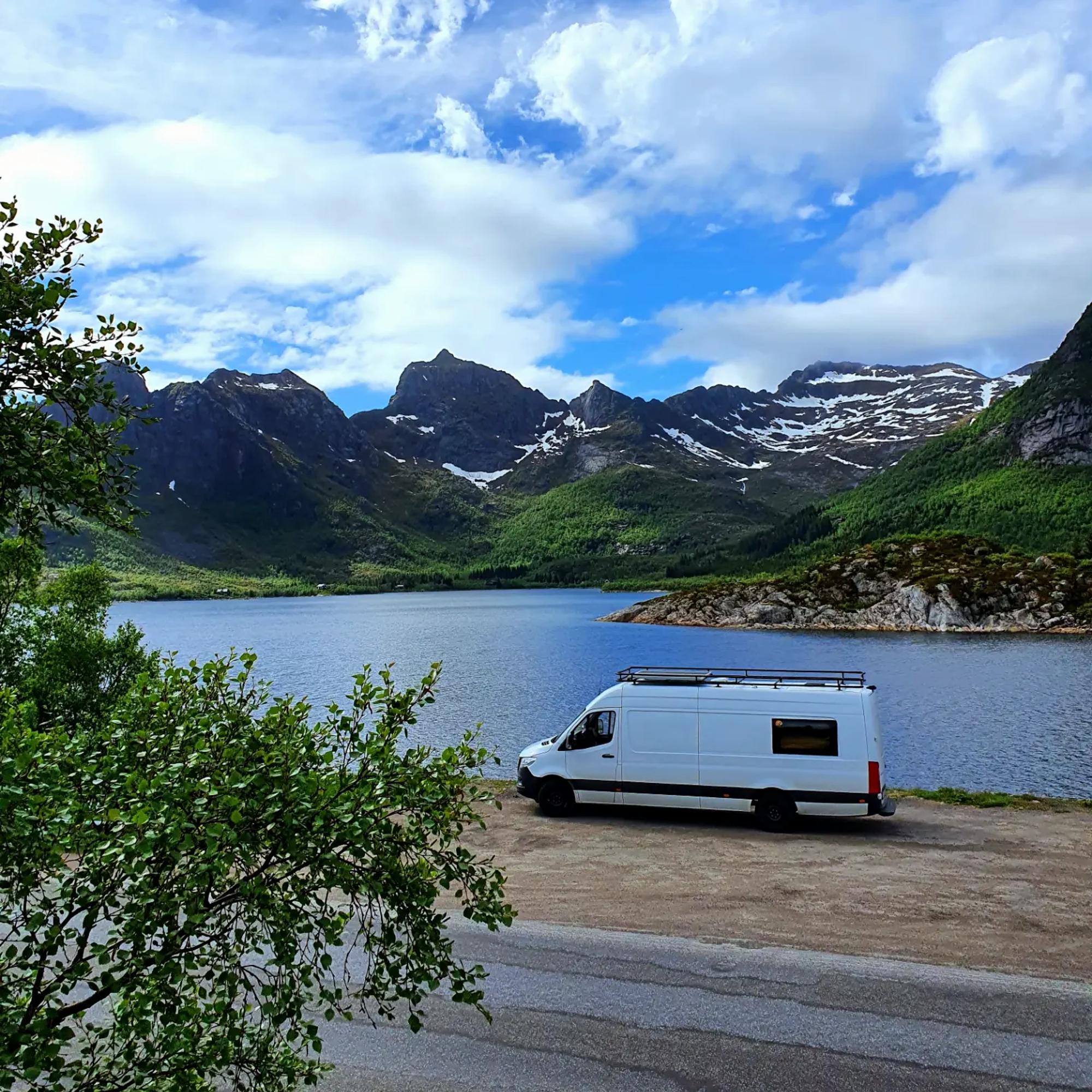 Nina and Atte’s camper van viewed from outside.