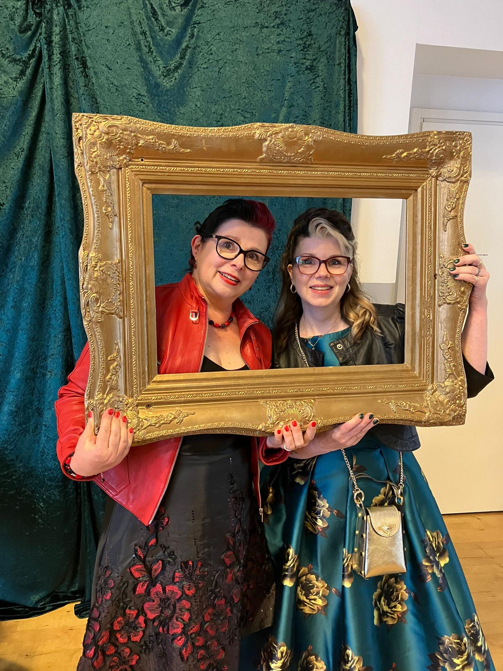 Mari and her sister Minna at Anu and Jonne’s wedding.