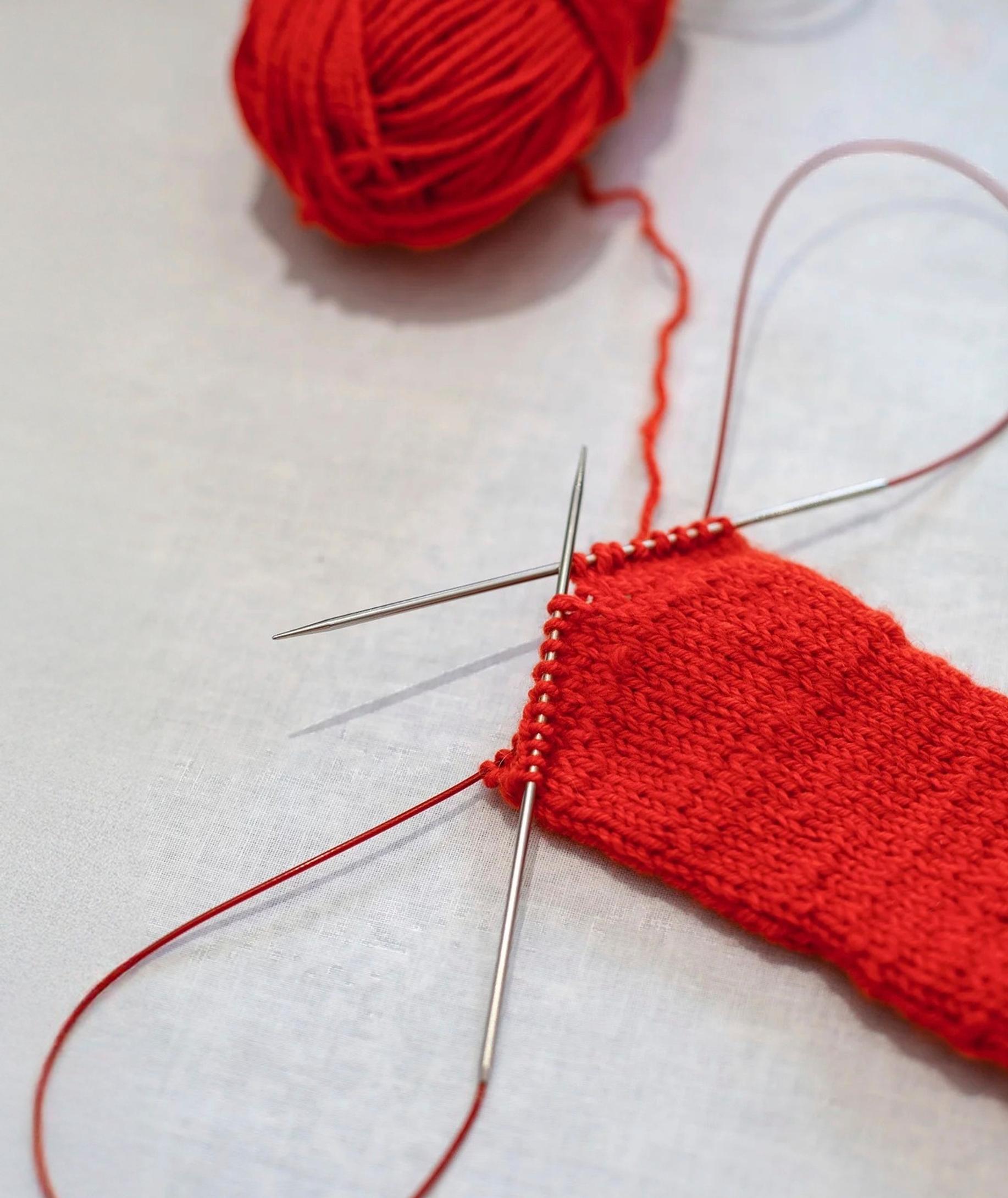 Chiagoo Red Lace circular needle