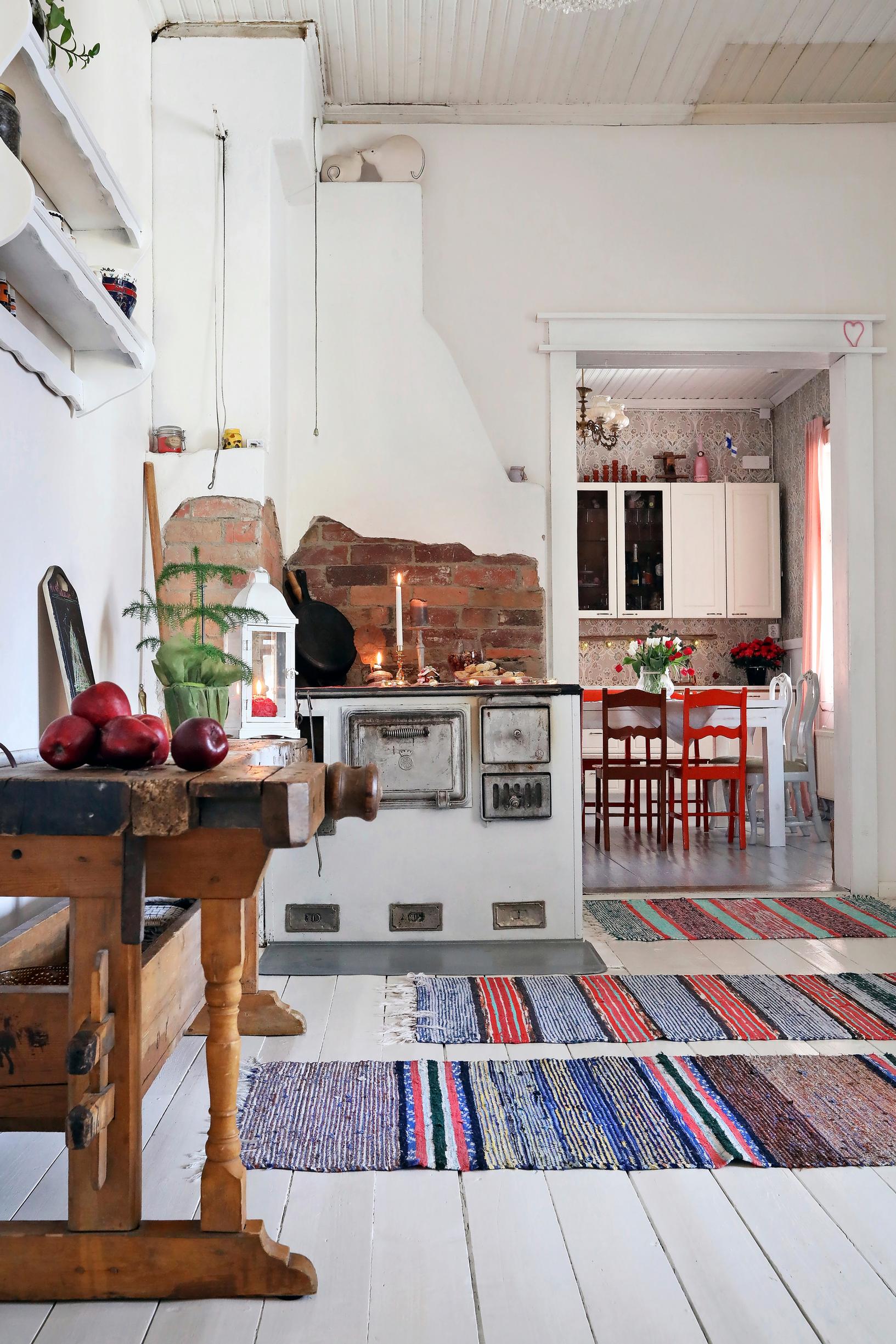 A planing bench used as an extra surface in the kitchen