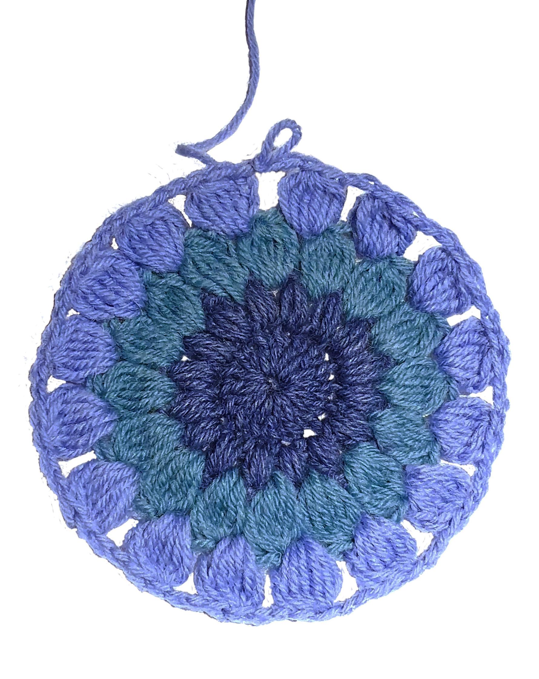 Crocheted belt bag, Round 4