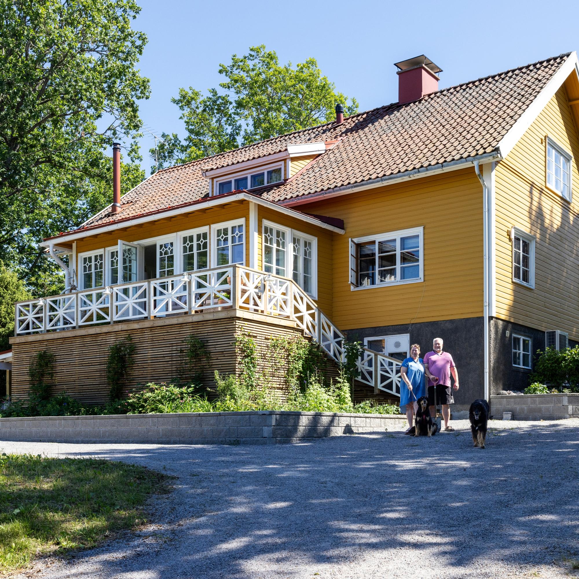Swept away by a seaside dream: Heidi and Markku sold everything and took Heidi’s mother to the countryside