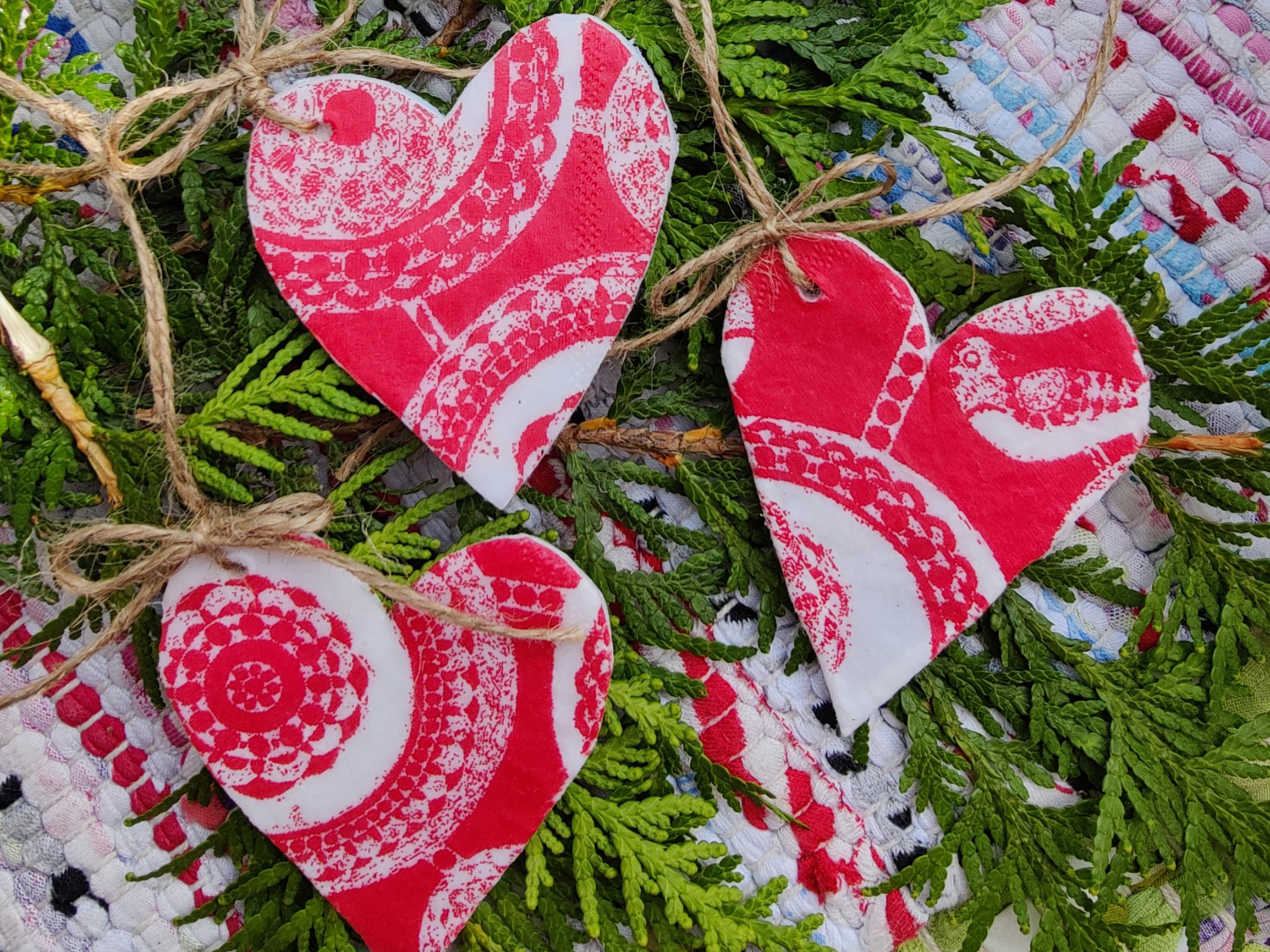 Make your own firestarter hearts: a pretty and affordable gift idea (easy tutorial!)