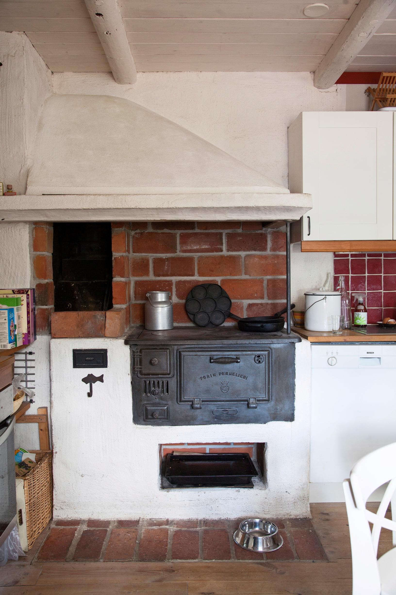 The kitchen stove at the animal farm.