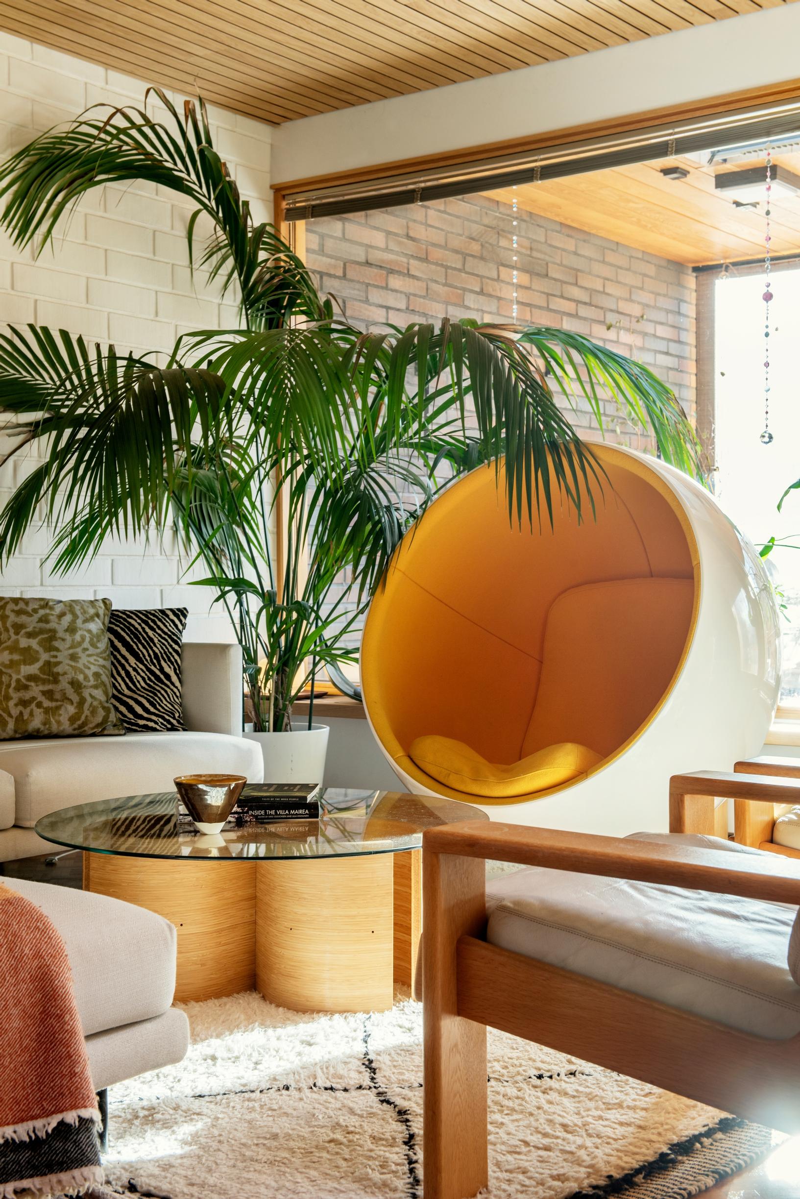 “Ball Chair”
