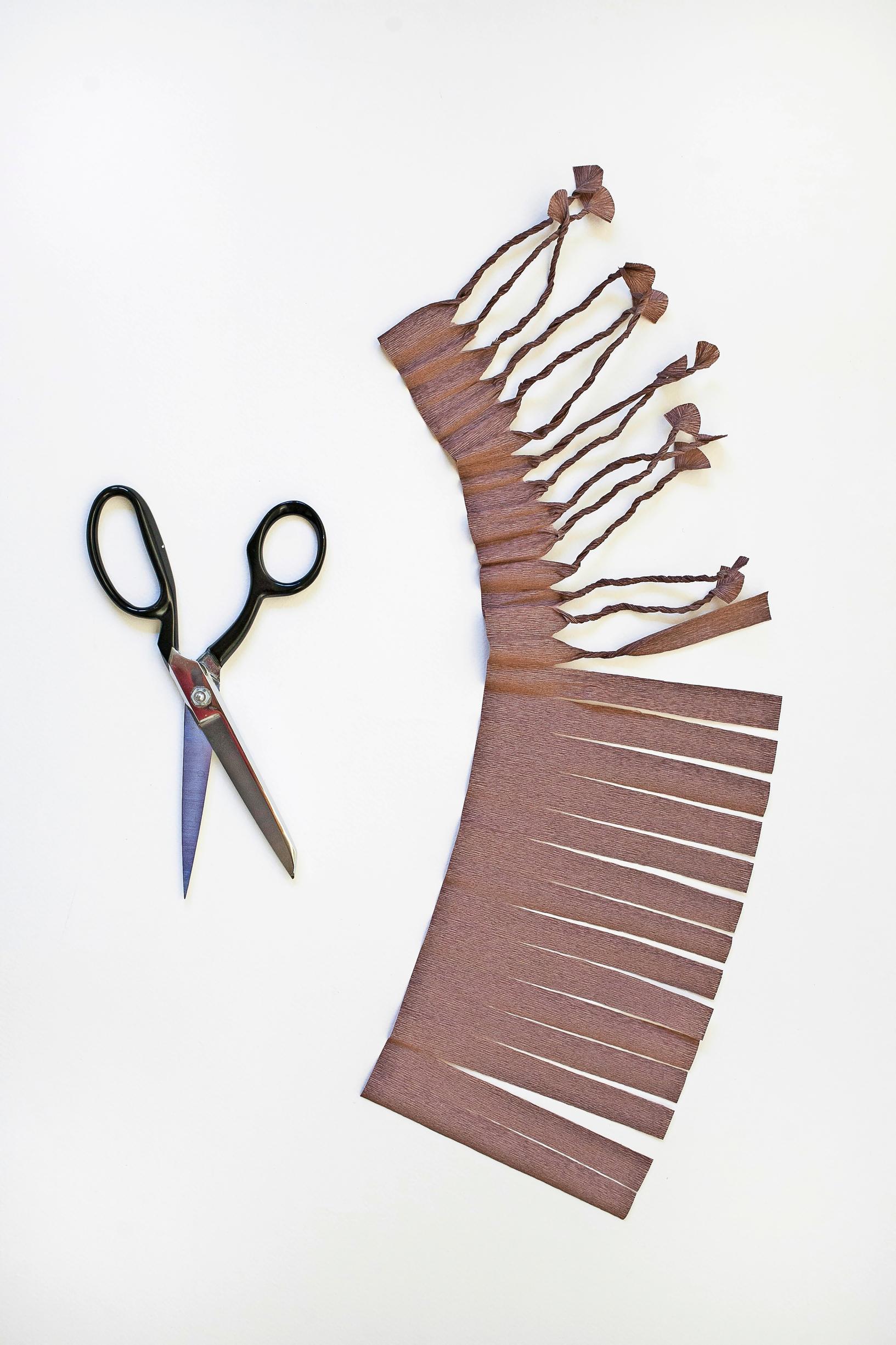 Image of craft supplies for the paper flower
