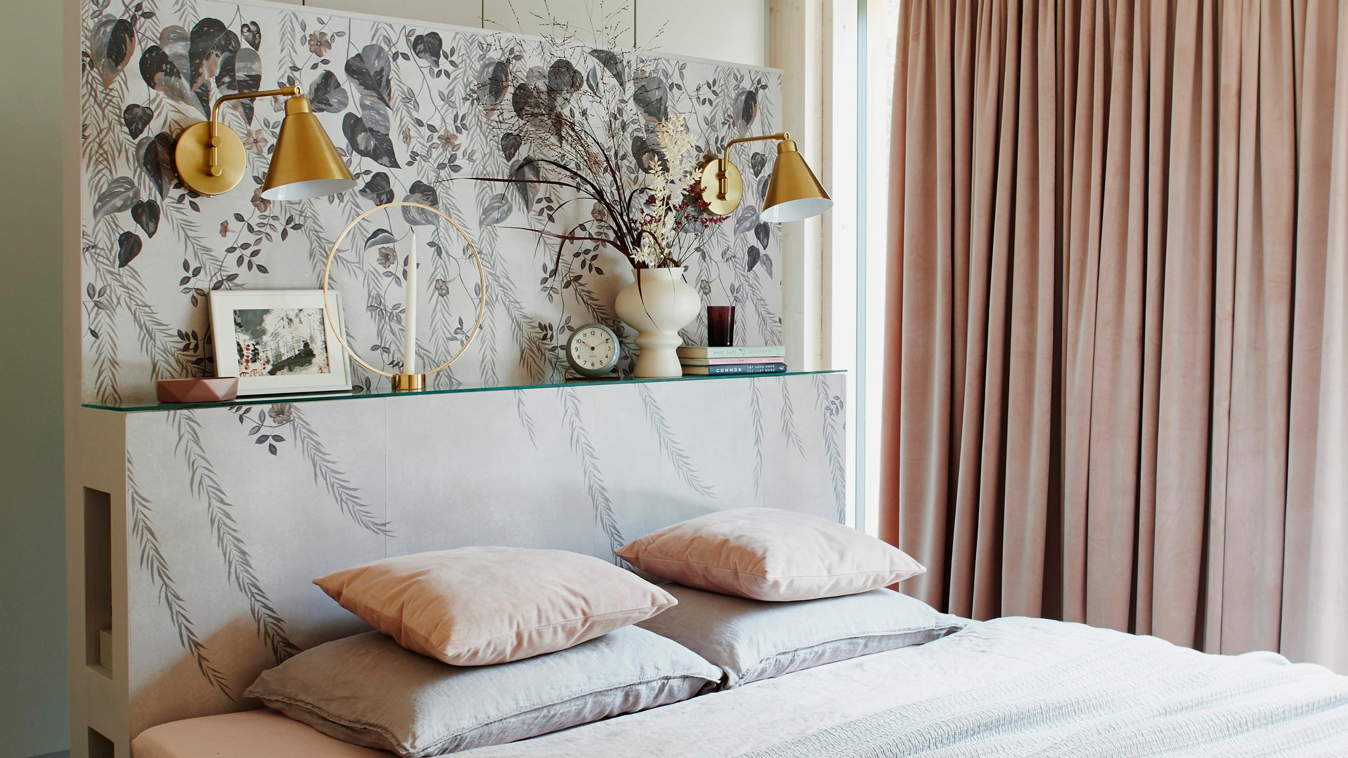 Miia’s small bedroom fits even a walk-in closet: 5 clever ideas for tiny bedrooms
