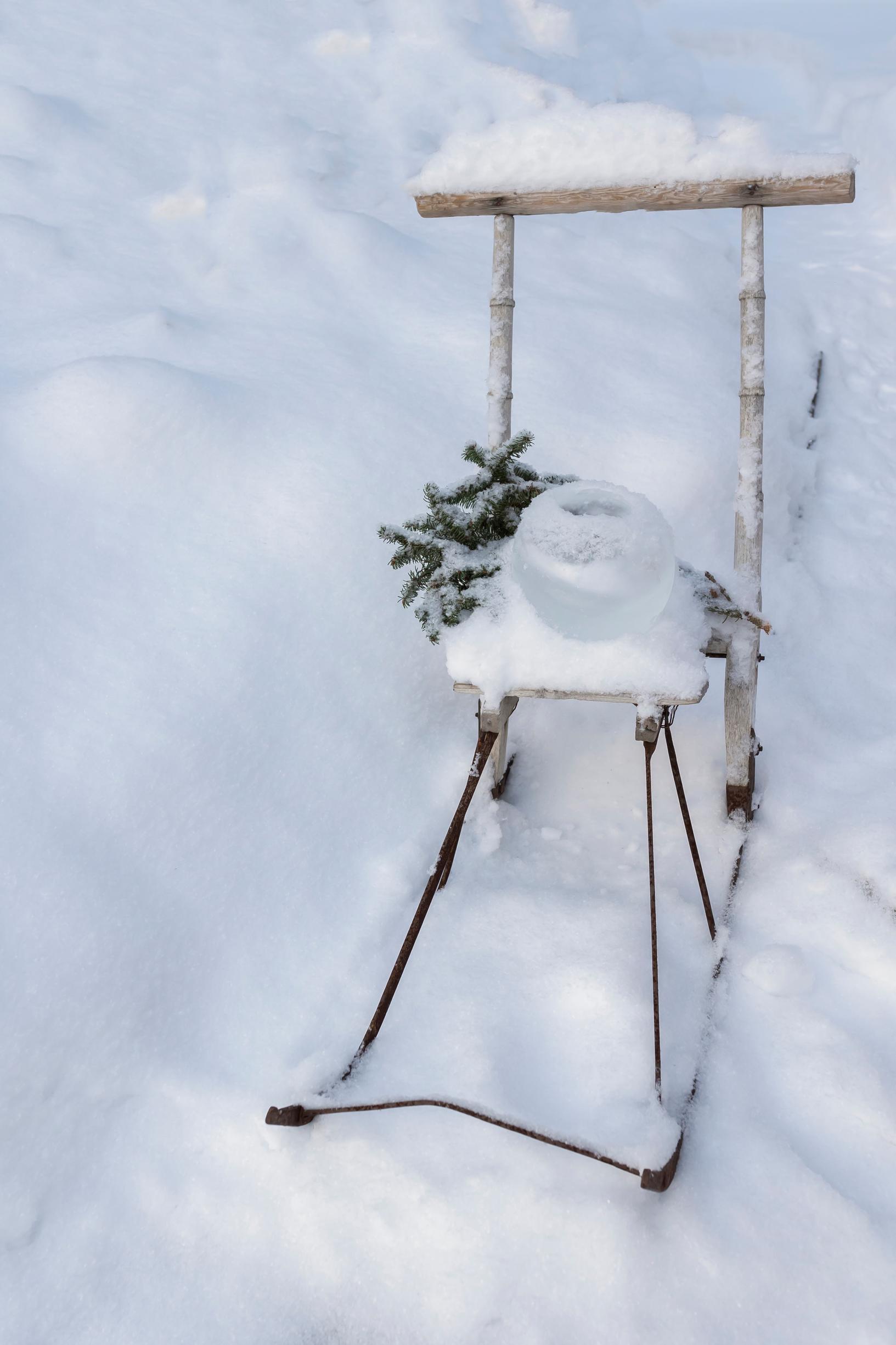 A kicksled in the snow
