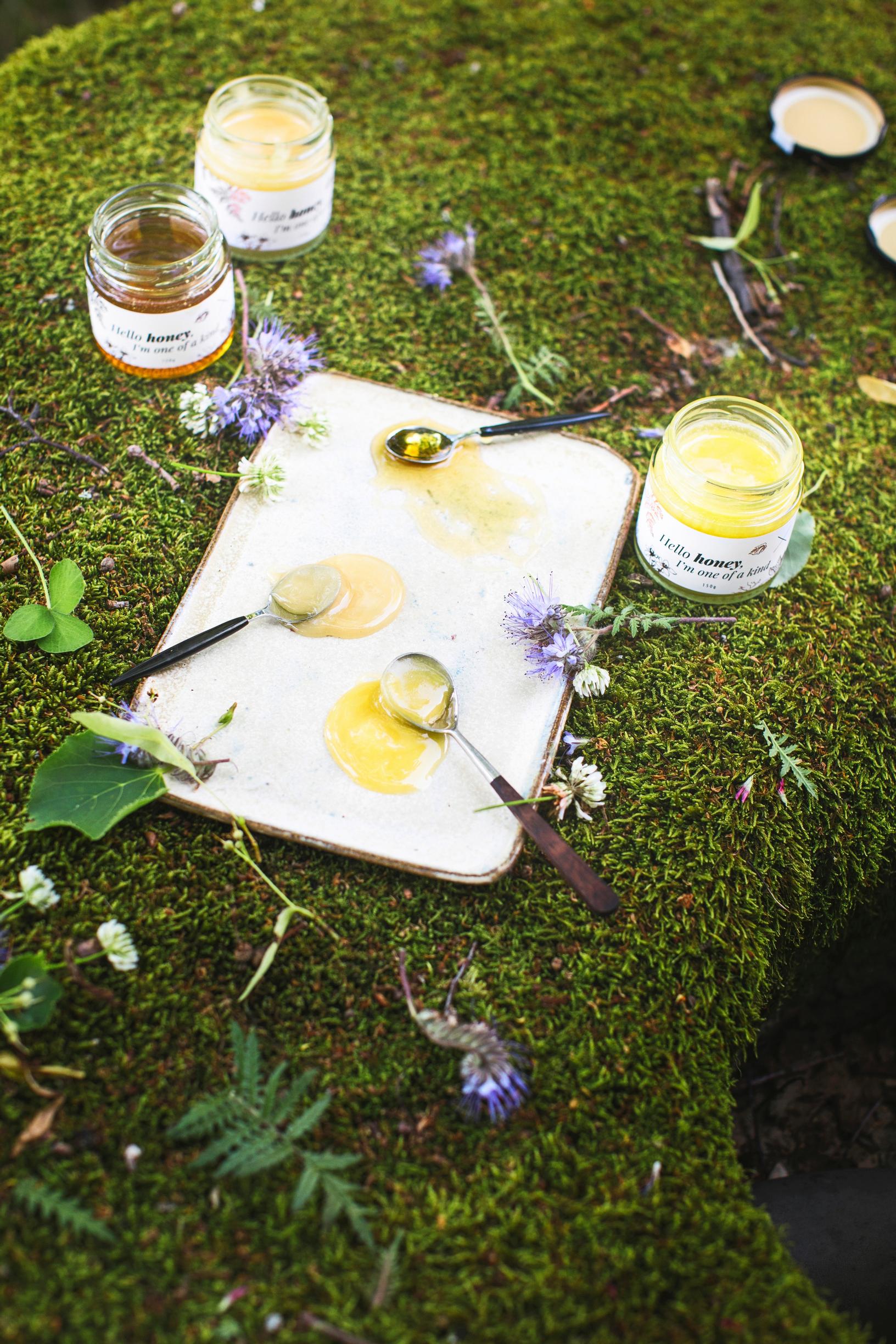 Different Hello honey varieties