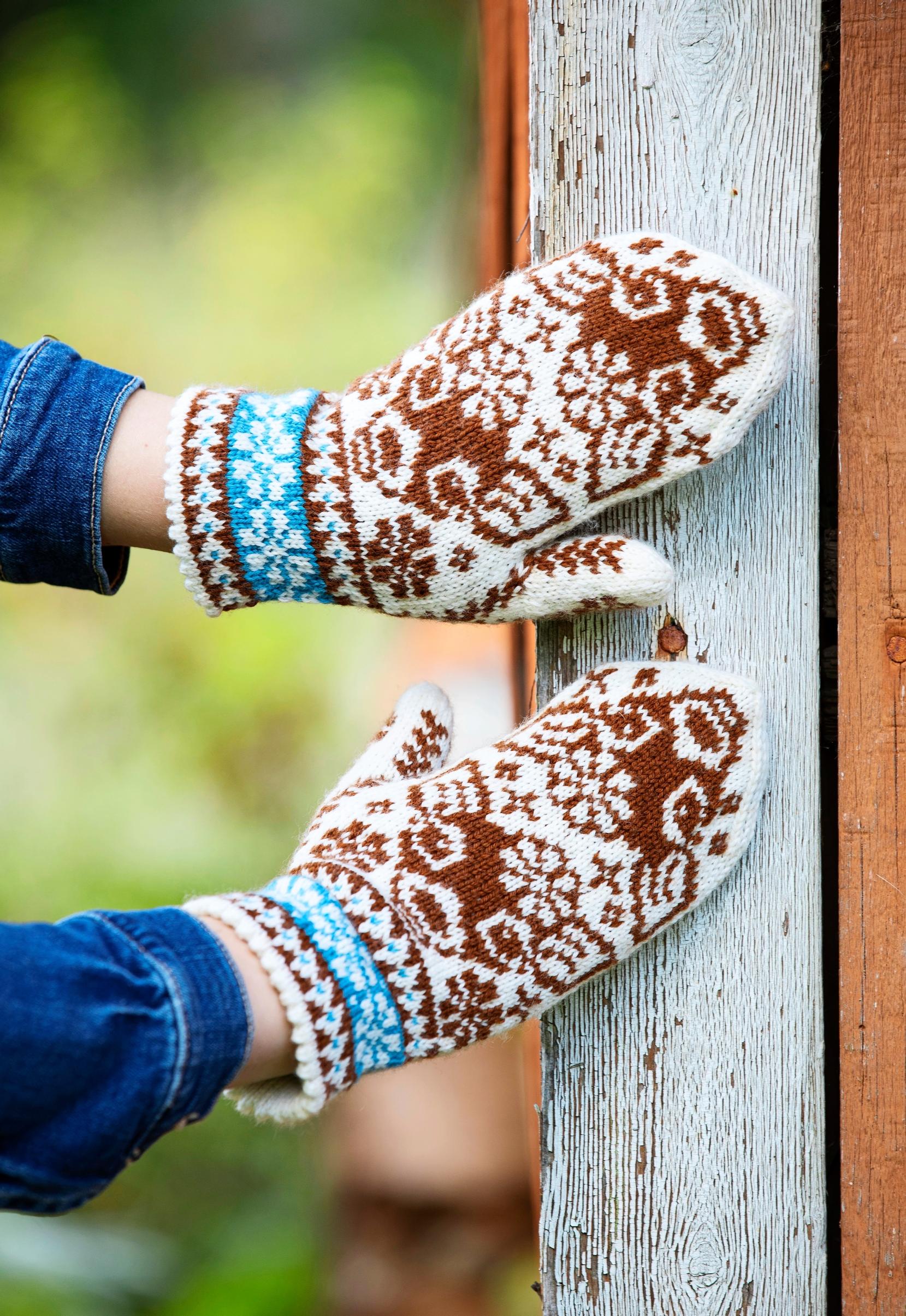 Lumi Karmitsa’s animal-themed mittens