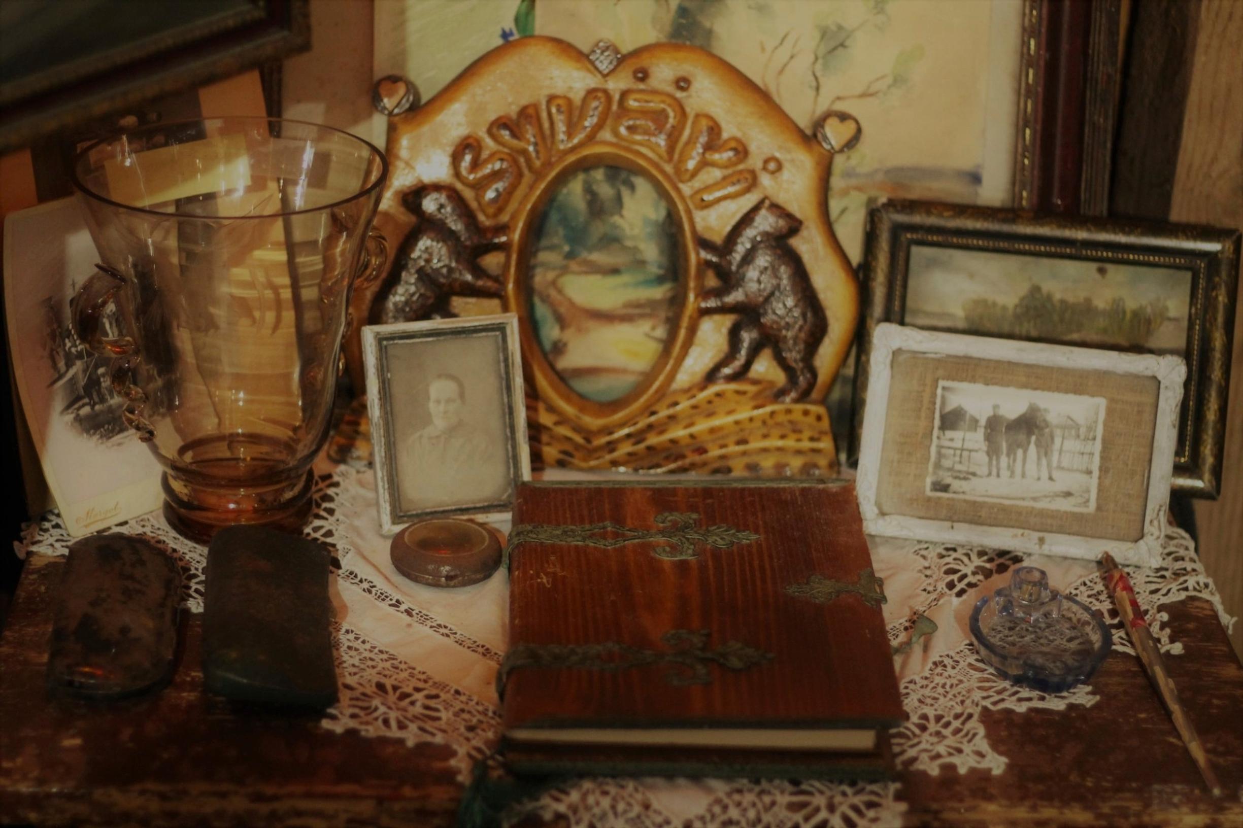 Old items at a flea market