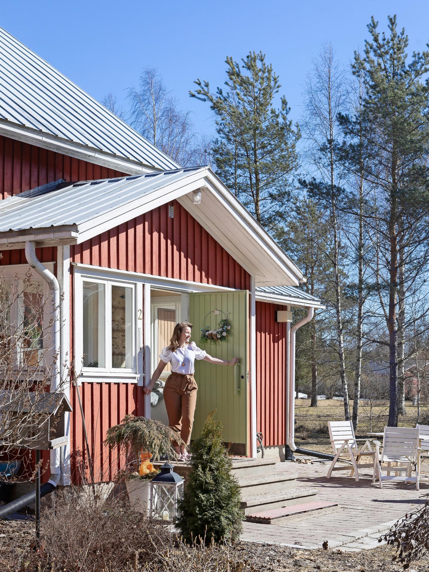 Ryijy rugs and a perfect pantry: how Kaisa turned her post-war house into a dream home