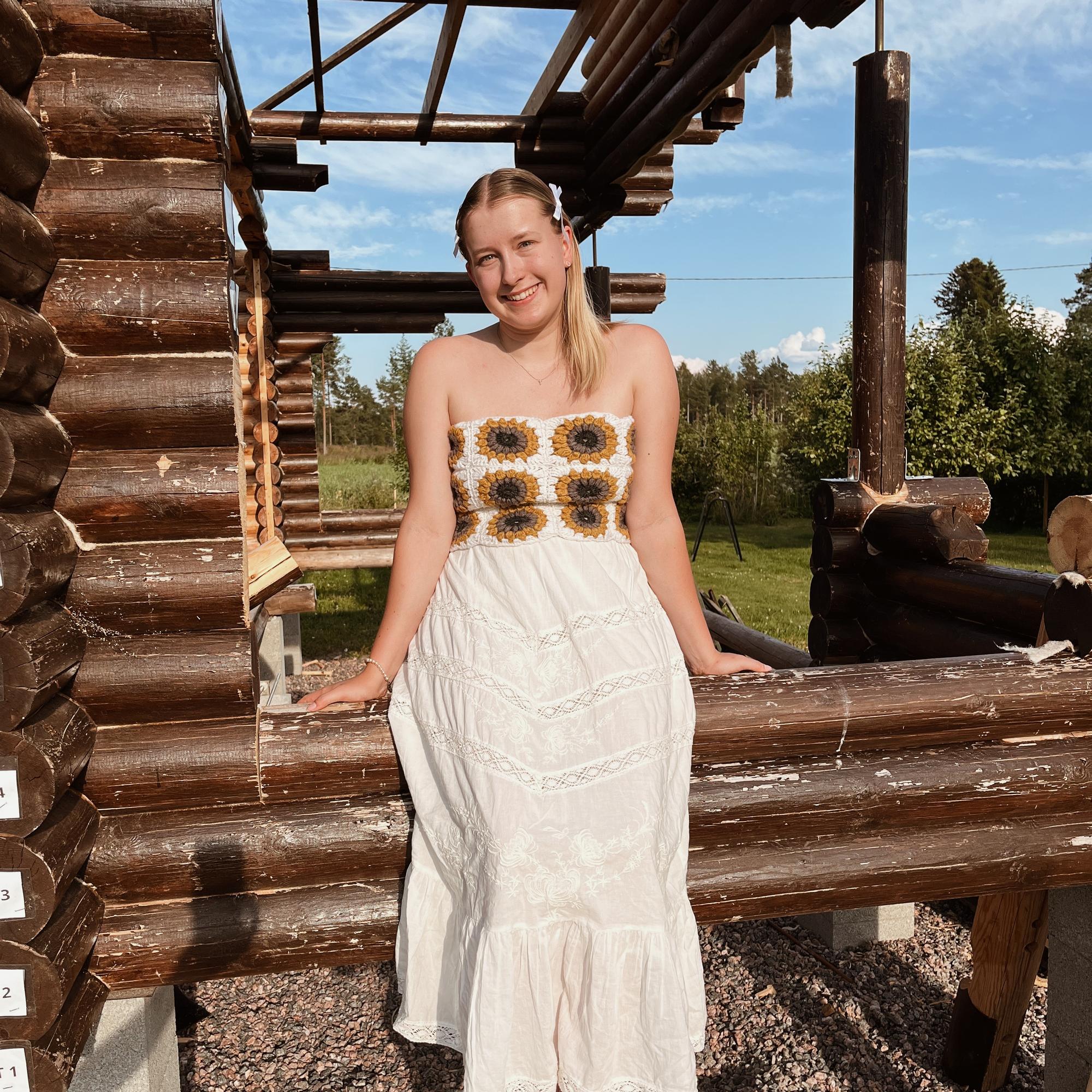 22-year-old Saga is building her own cottage: “This is an investment for future summers”