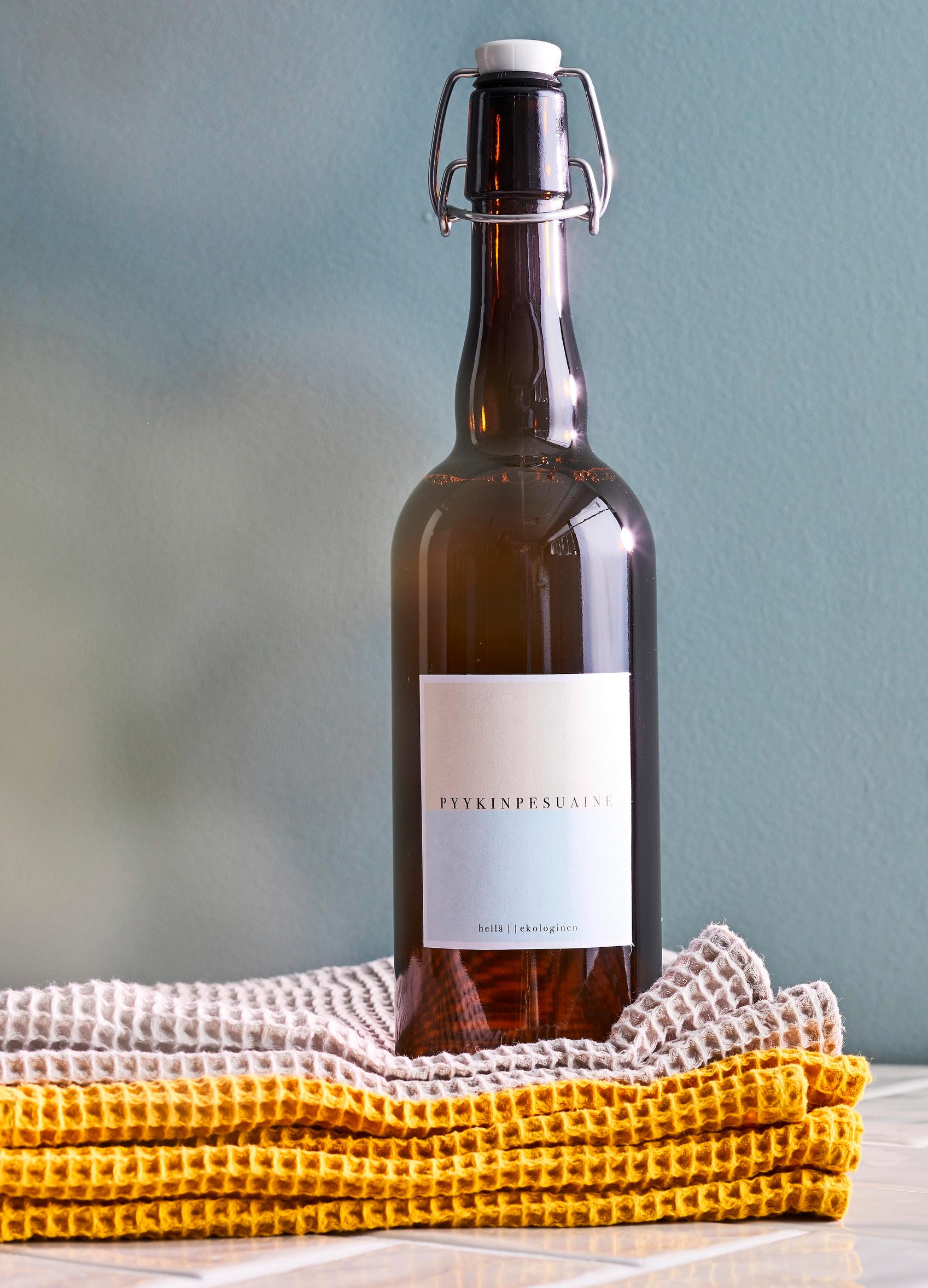 Homemade liquid laundry detergent