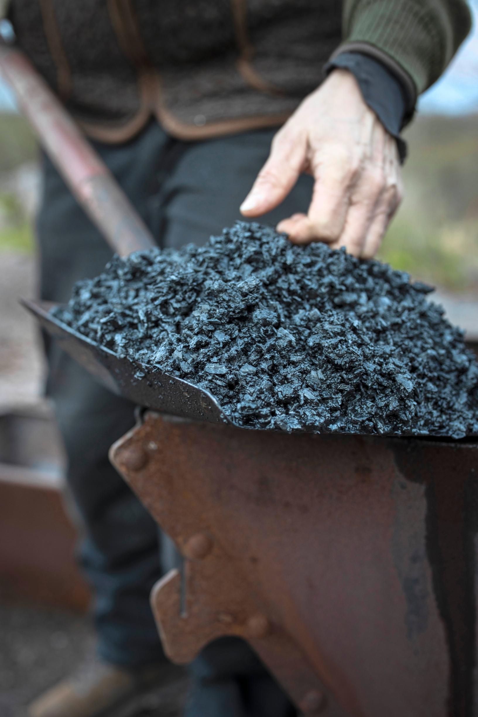 Making biochar yourself