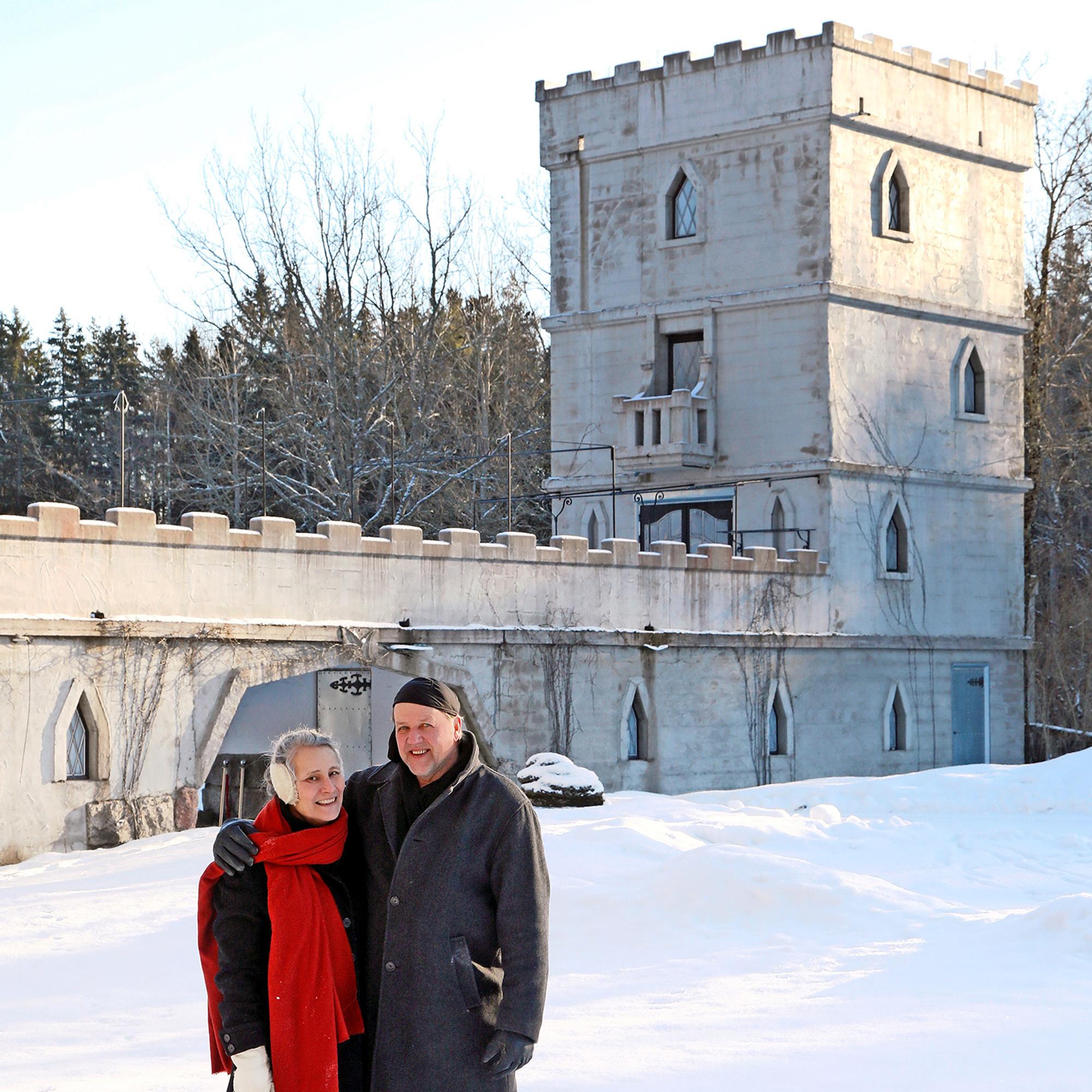 She wanted a café, he built a castle: “With hard work, even the most incredible dreams can come true”