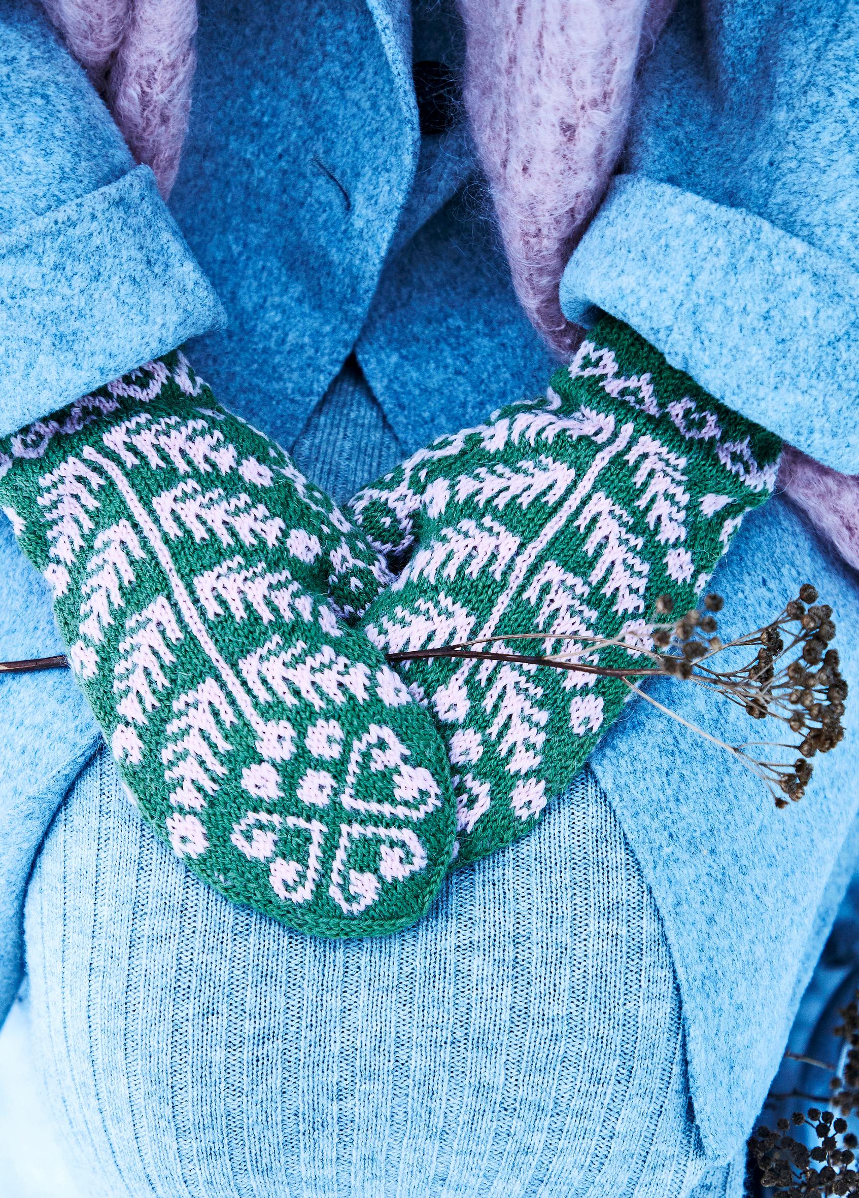 Two-toned Korulapaset