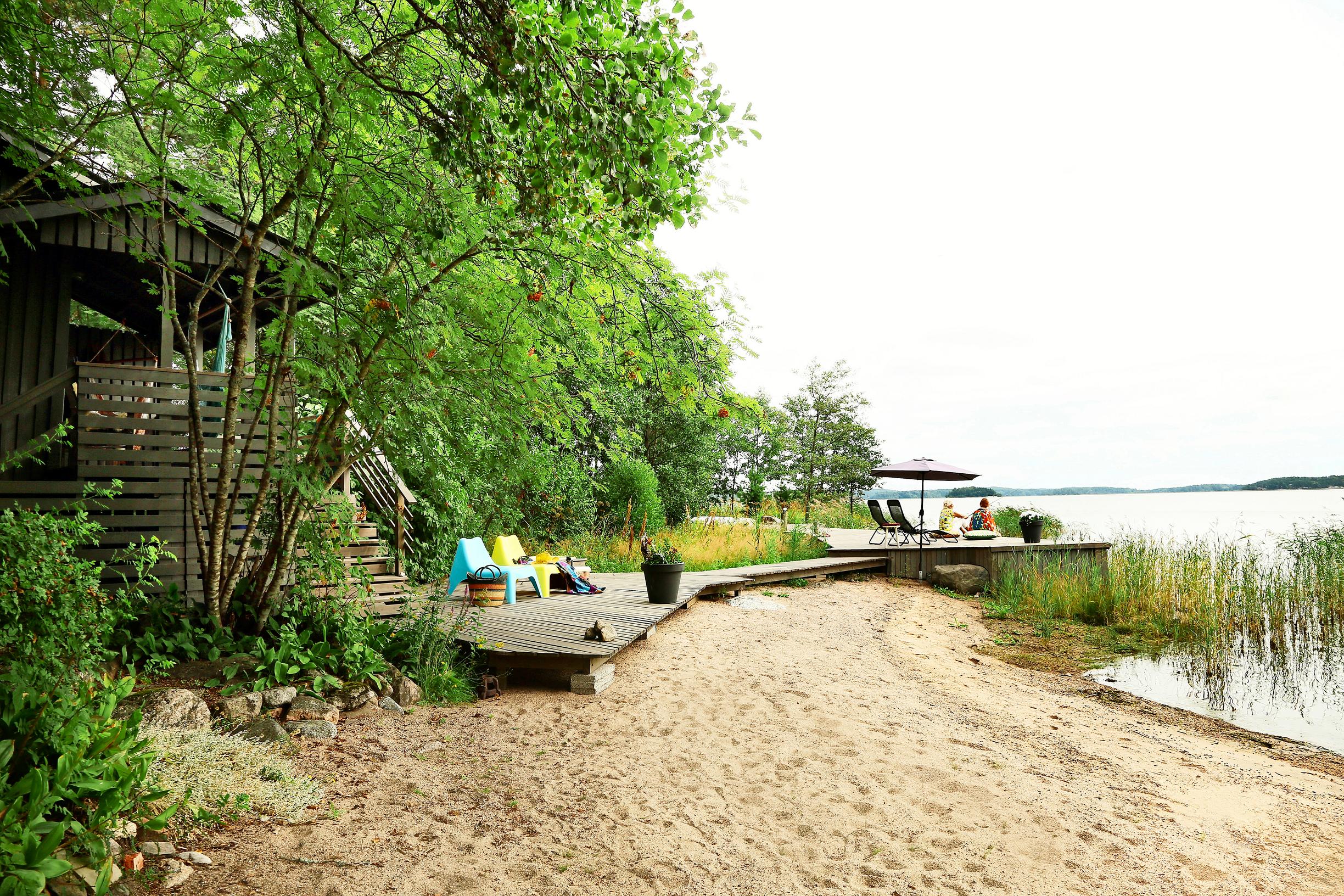 A private sandy beach at the cottage