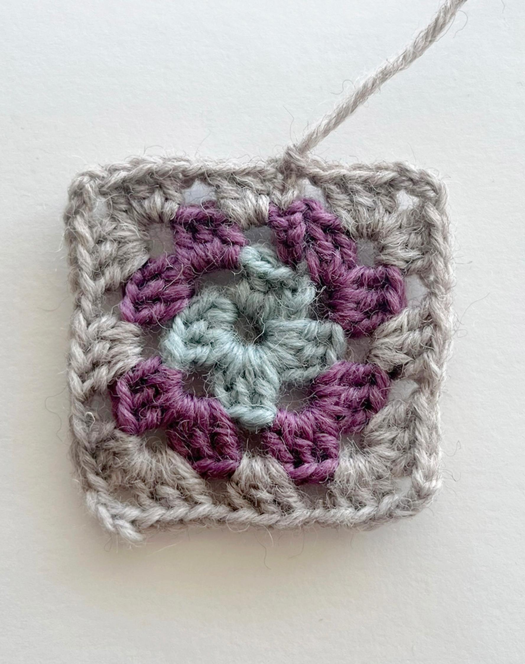 Third round of the granny square is complete