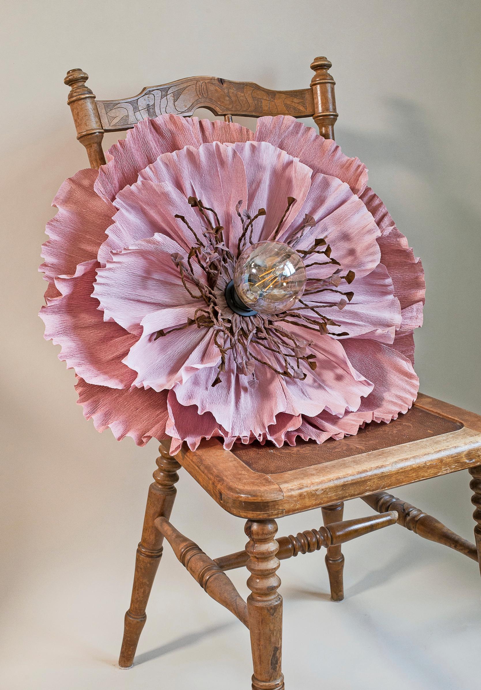 Image of craft supplies for the paper flower