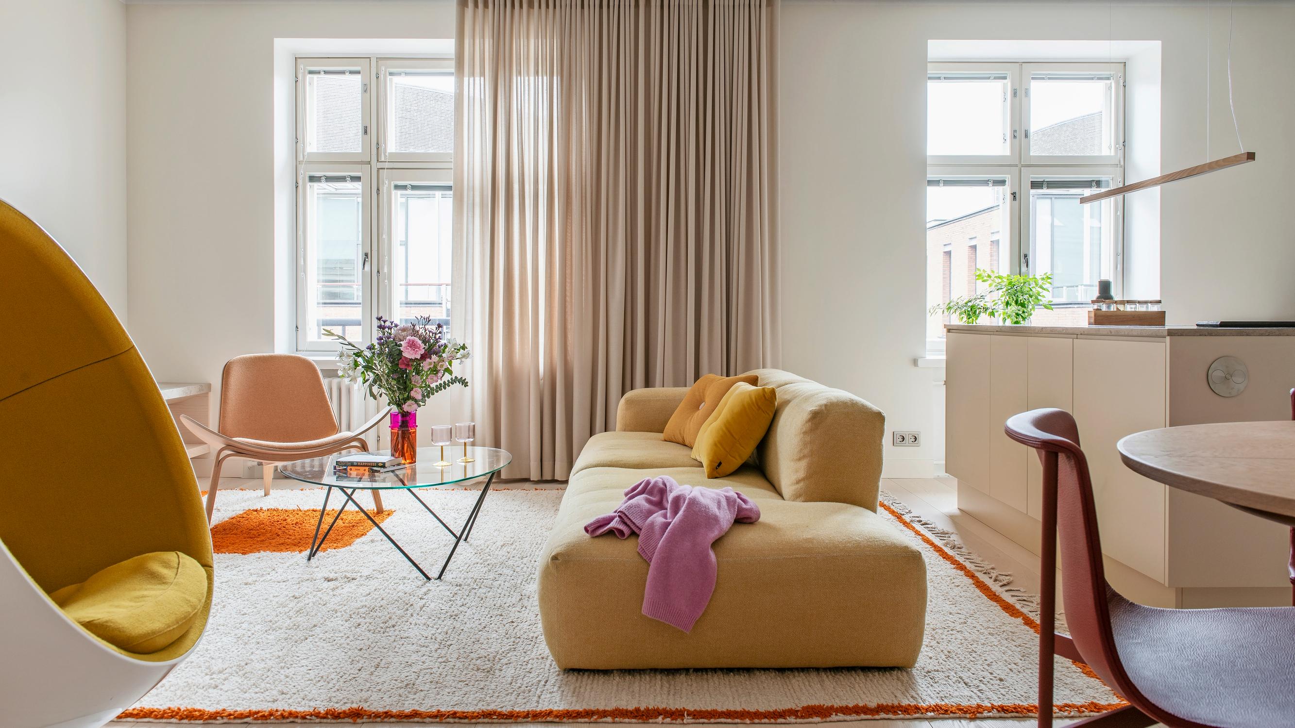 A dentist’s office transformed into a serene and elegant home in central Helsinki—where delicate meets colorful