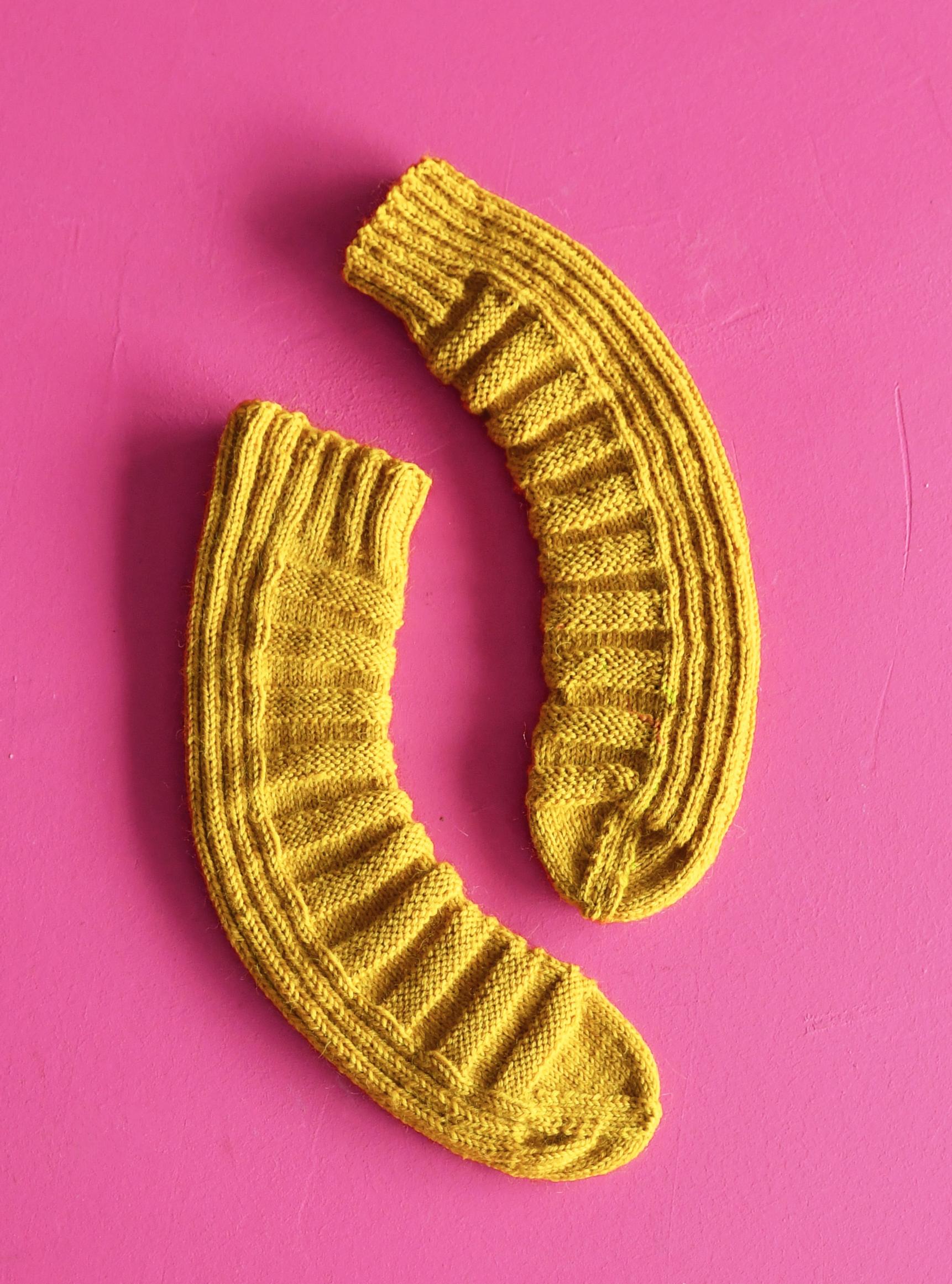 Banana socks pattern